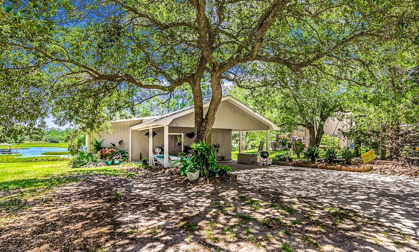 Unique riverfront home with two suites, high-speed WiFi, & private dock