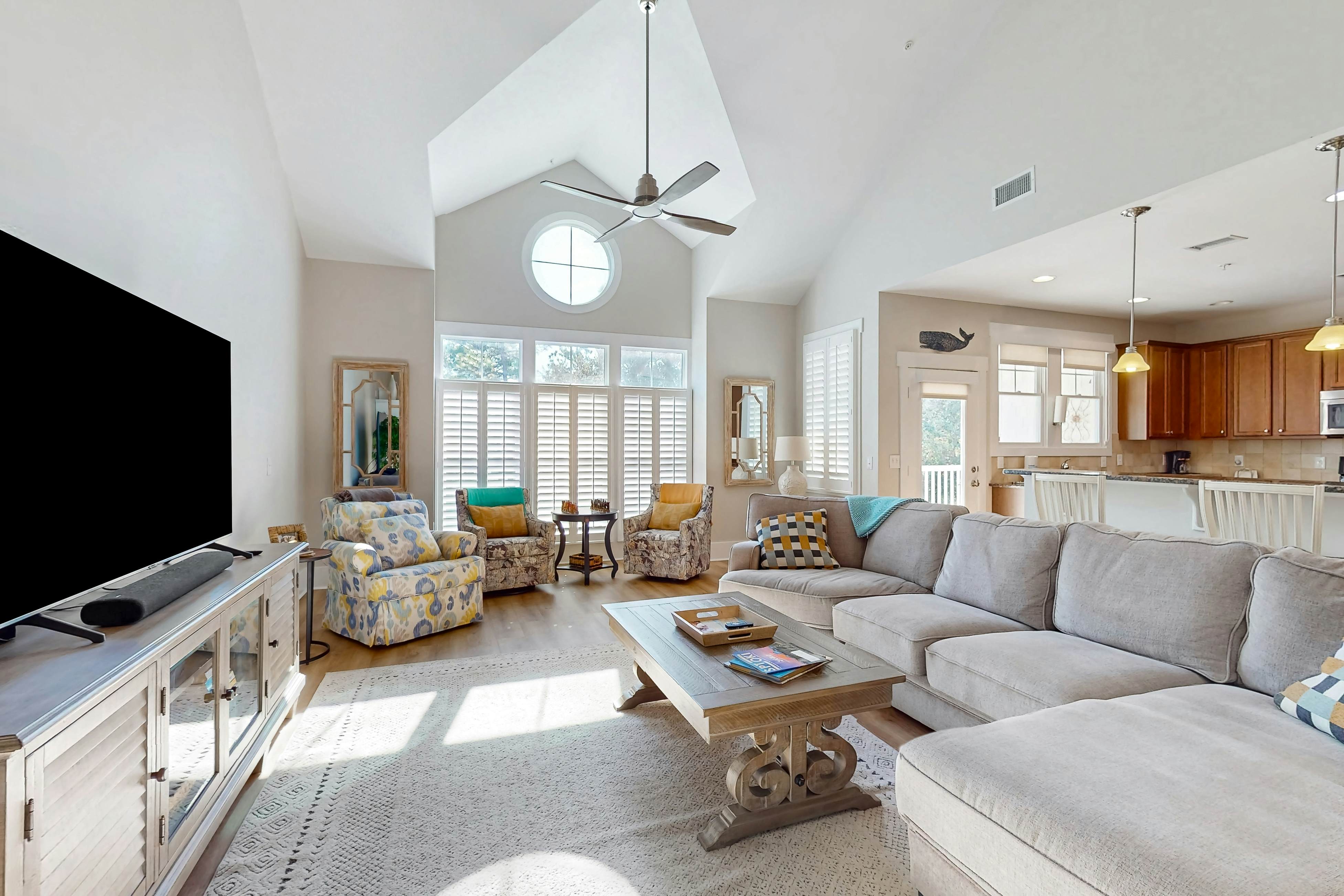 STJ12 The Birds Nest