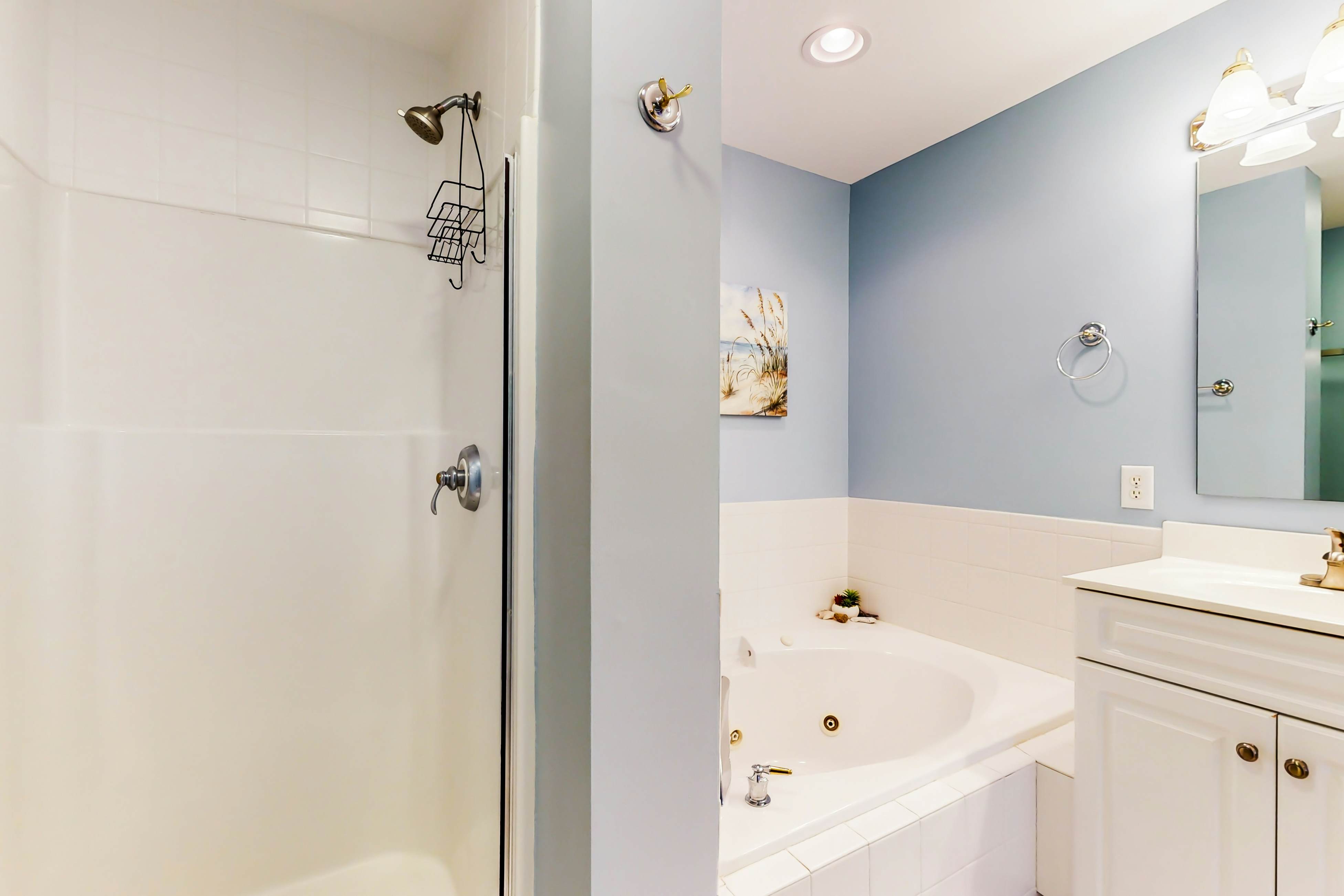 STJ16 Mystic Marina, Unit 204