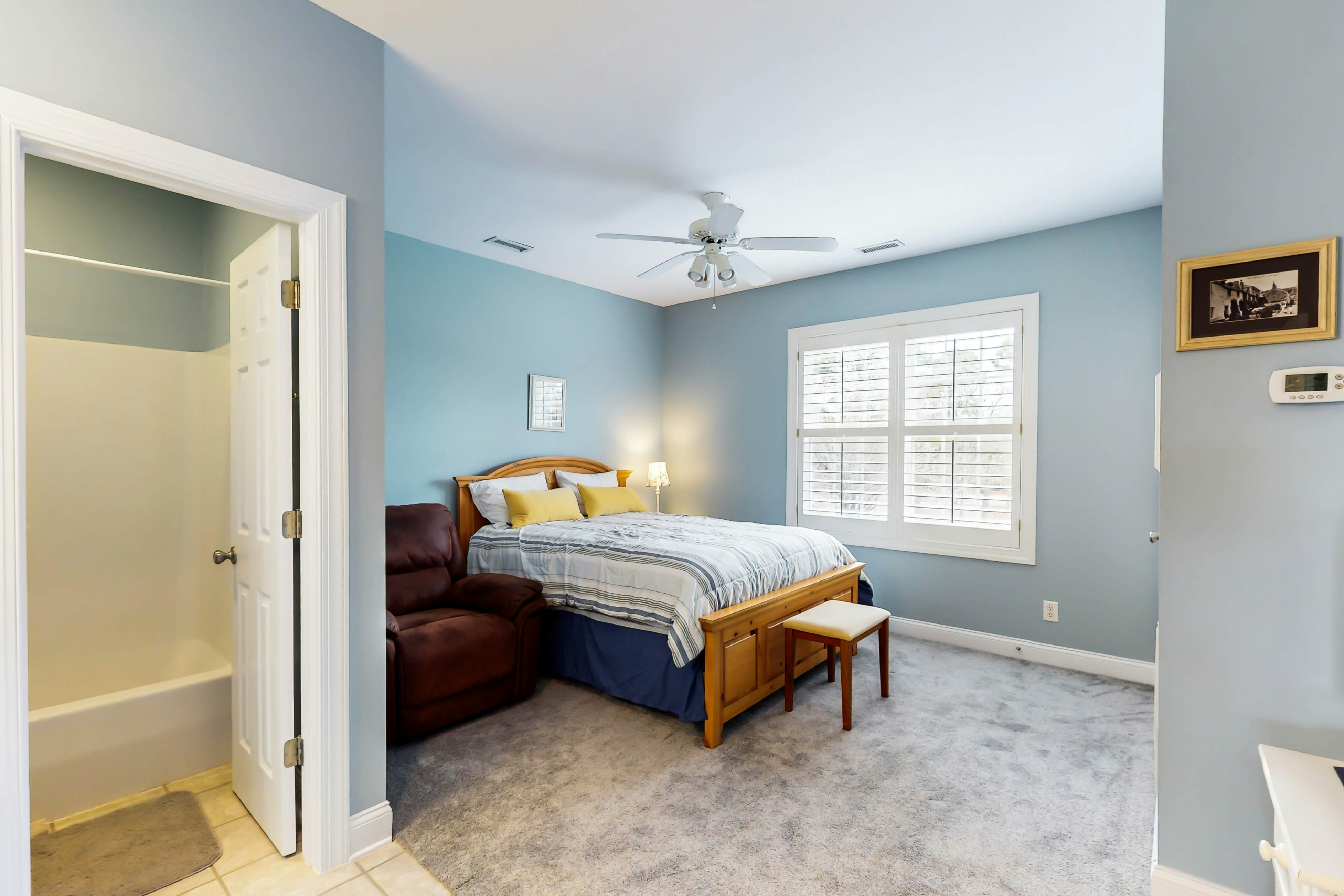 STJ16 Mystic Marina, Unit 204