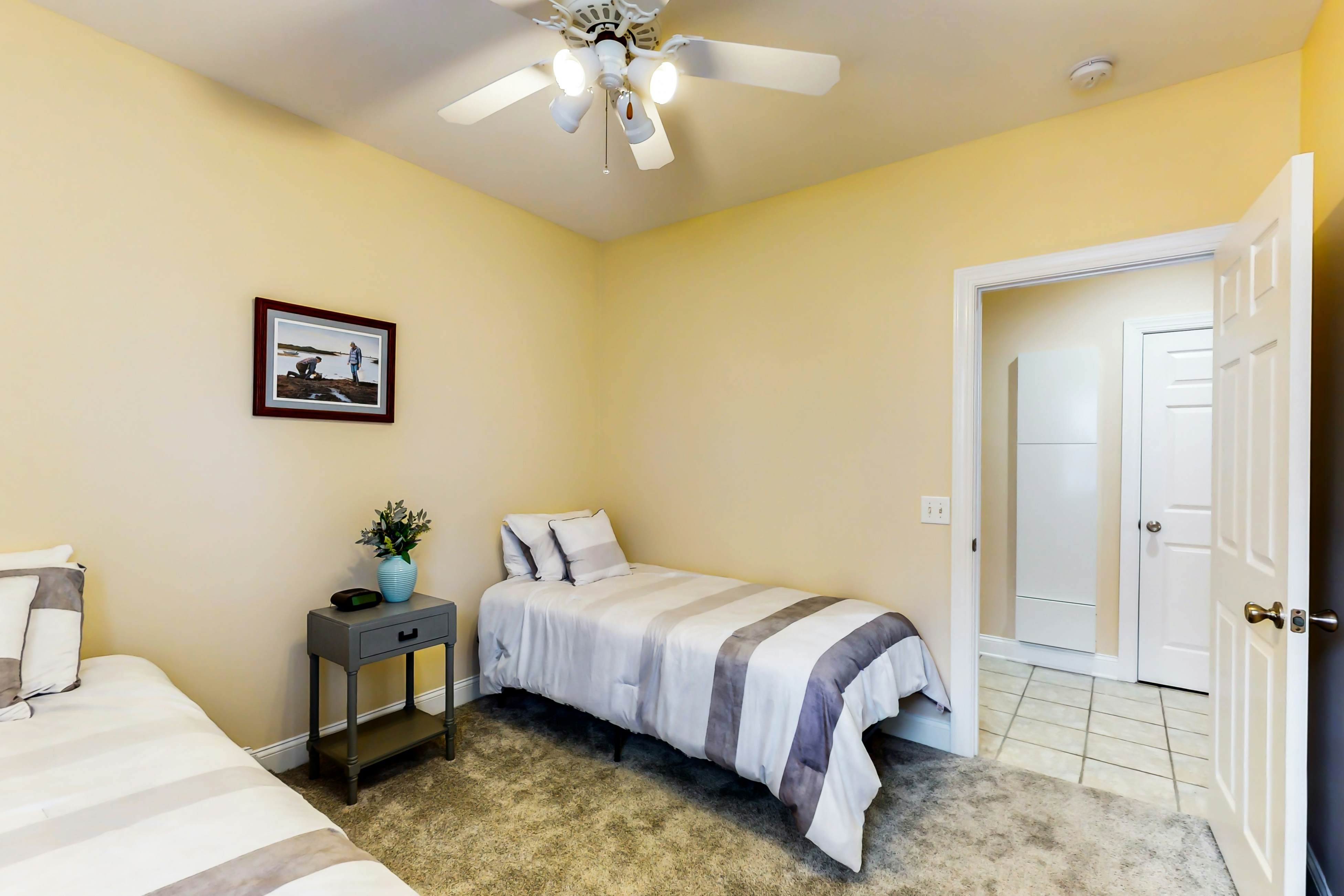 STJ16 Mystic Marina, Unit 204