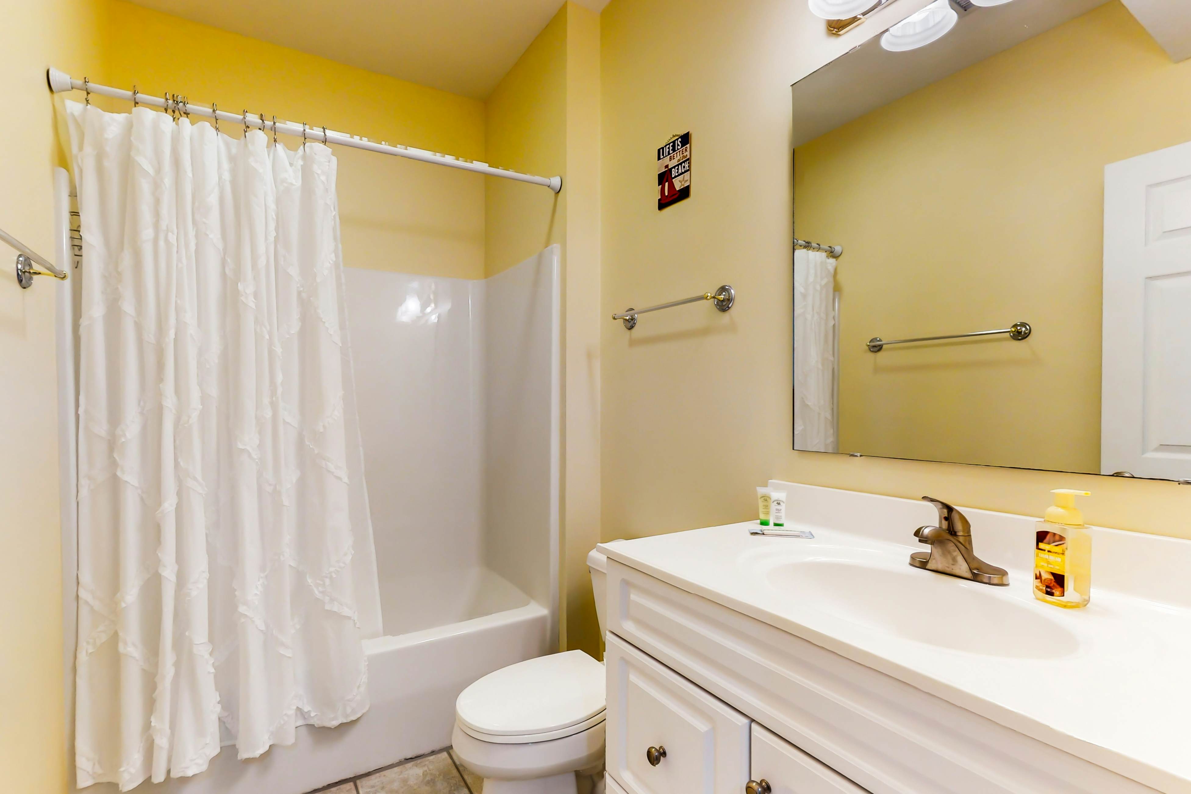 STJ16 Mystic Marina, Unit 204