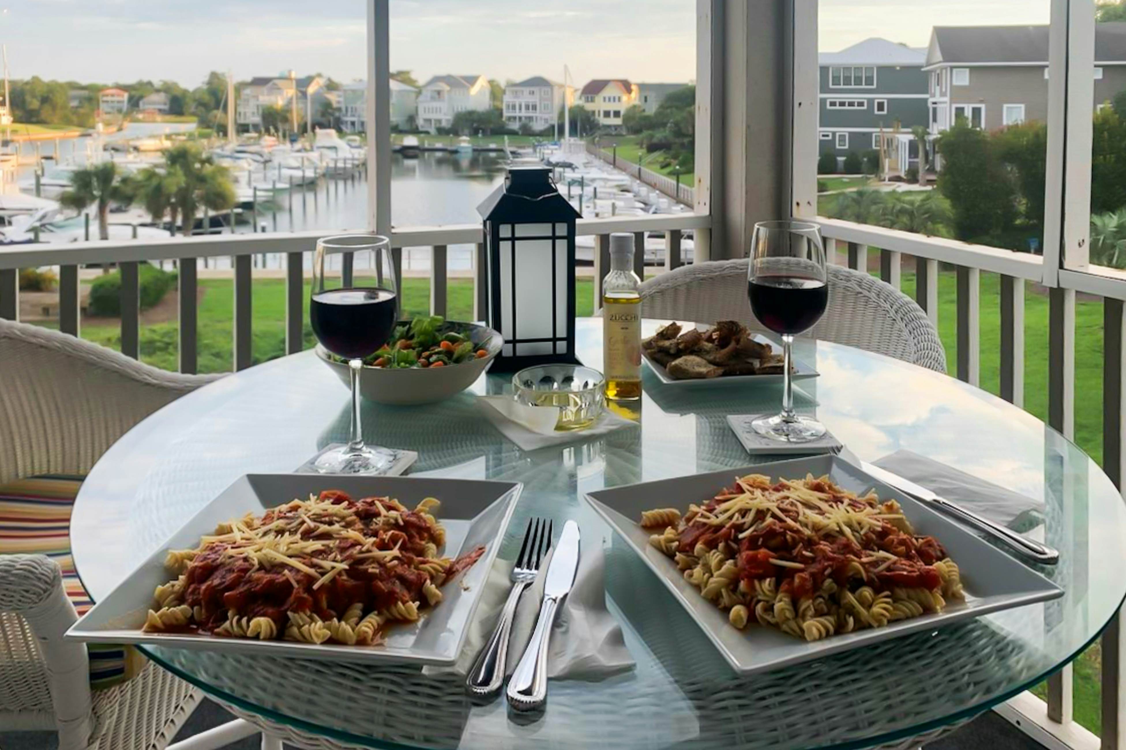 STJ16 Mystic Marina, Unit 204