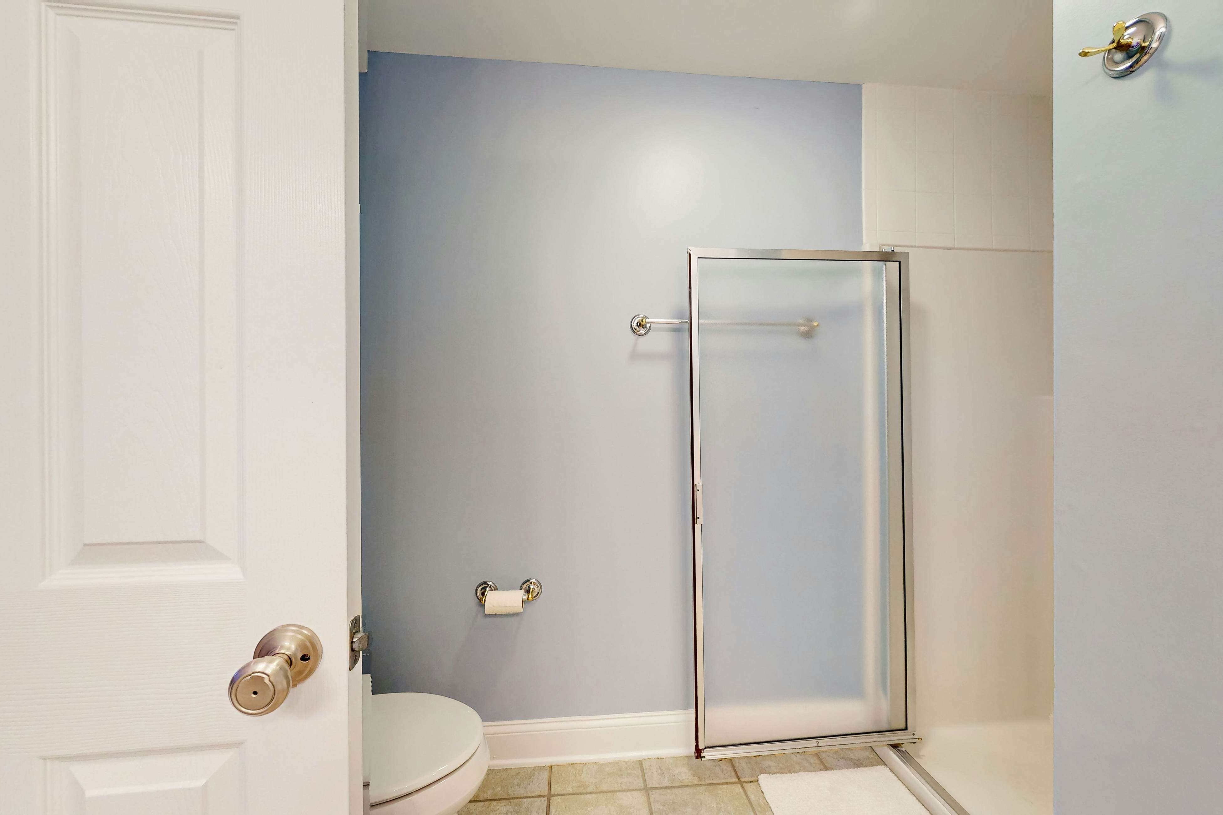 STJ16B Mystic Marina, 204B