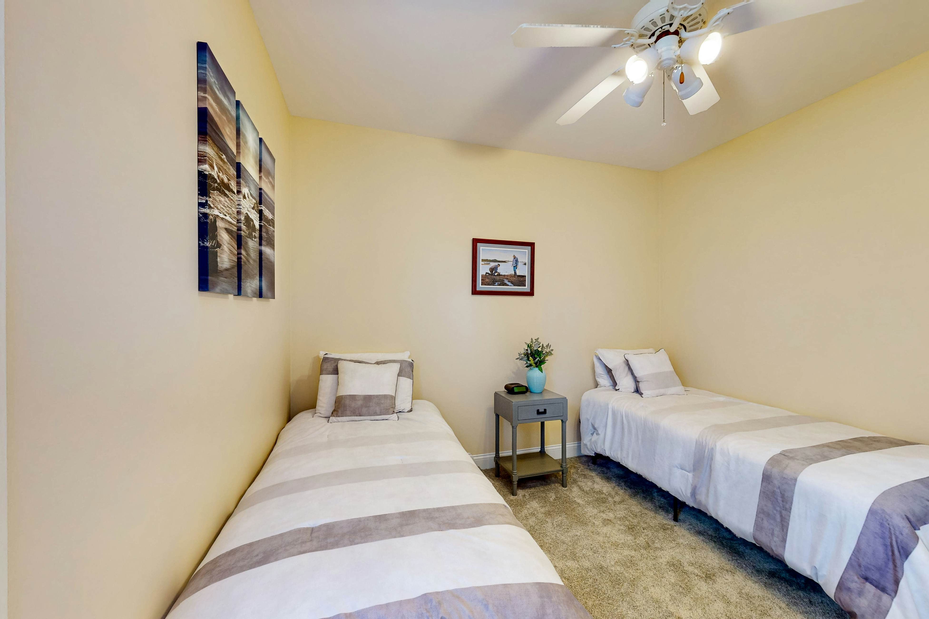 STJ16B Mystic Marina, 204B