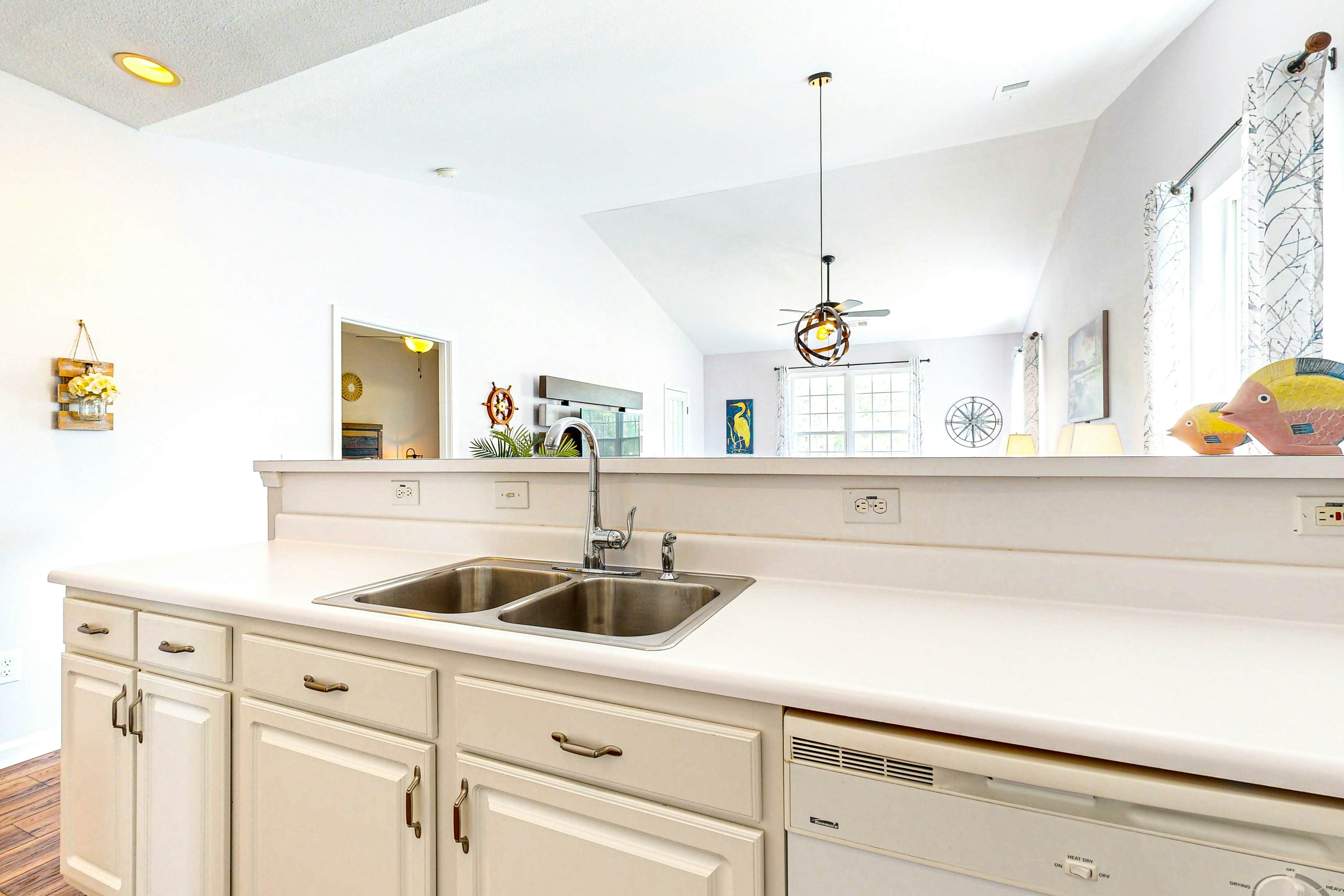 SB04 Sunset Village 16-D