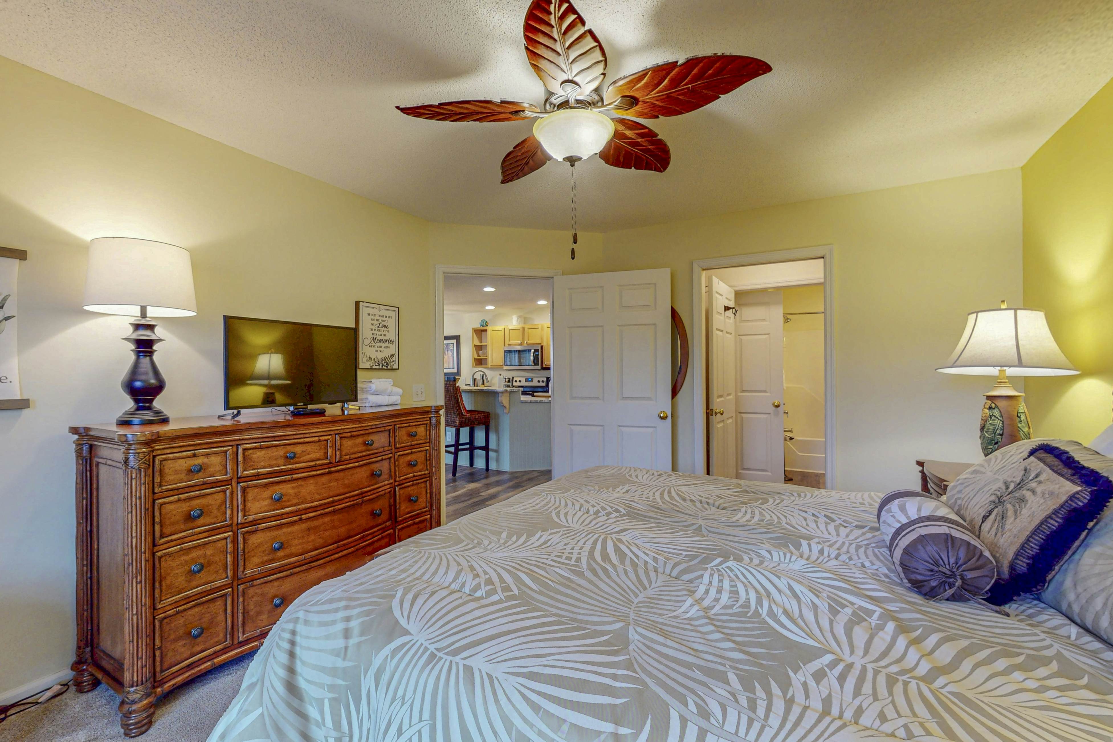 STJ22A  Villa On The Green -  Partial Condo