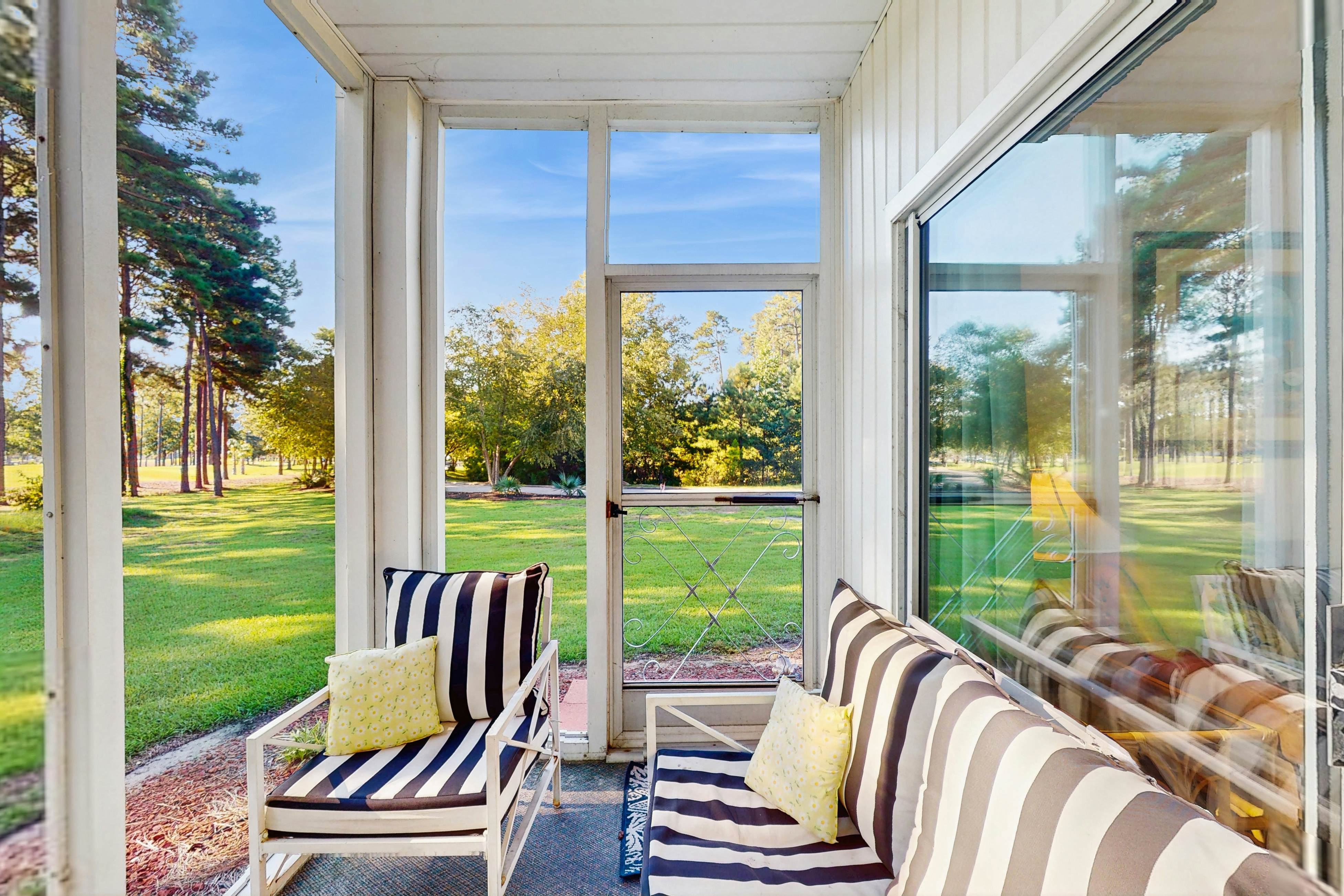 SB31A  Away on Avian - Unit #3406A