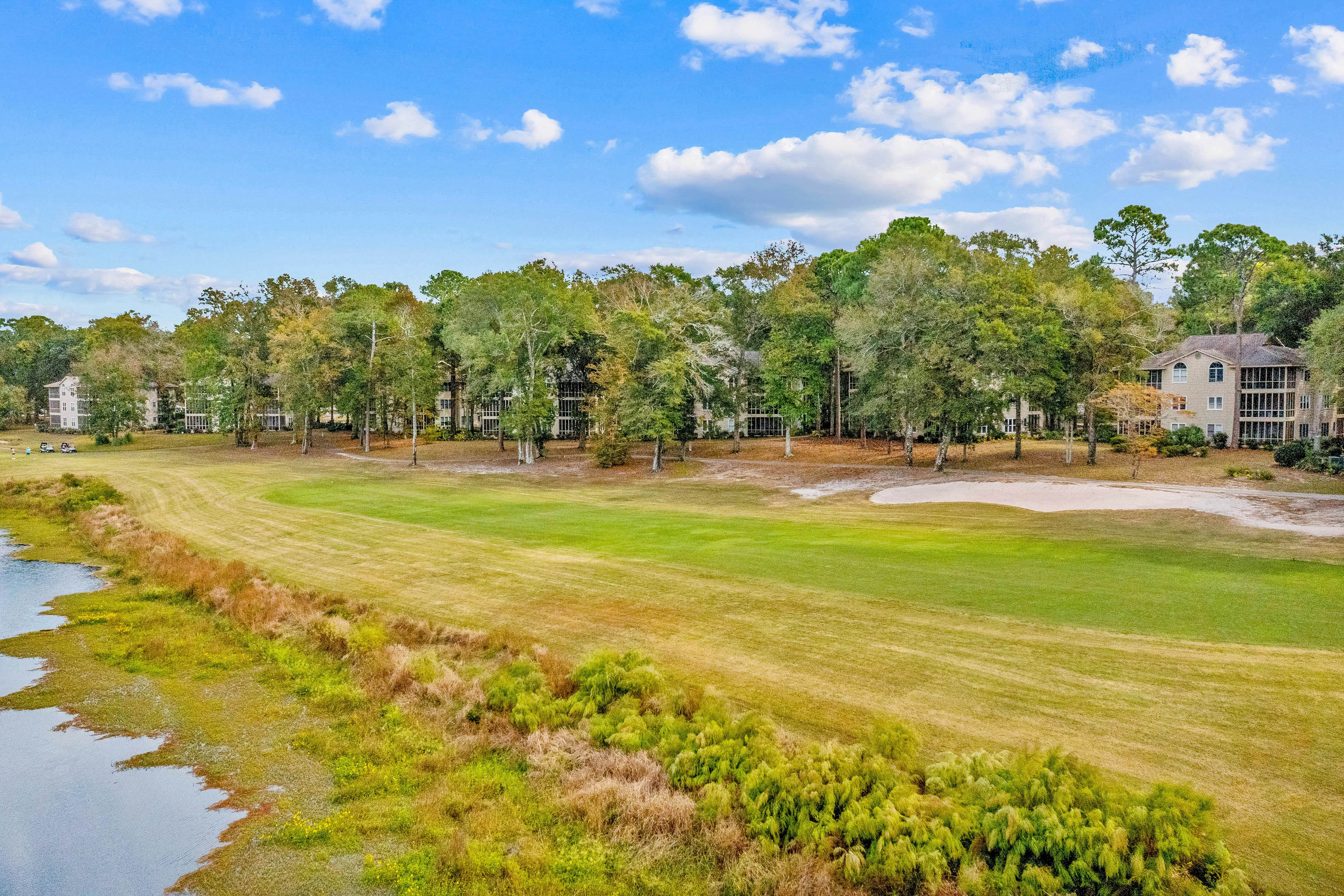 SB22 #604 On The Fairway