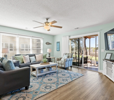 SB46 Beachside Golf Getaway