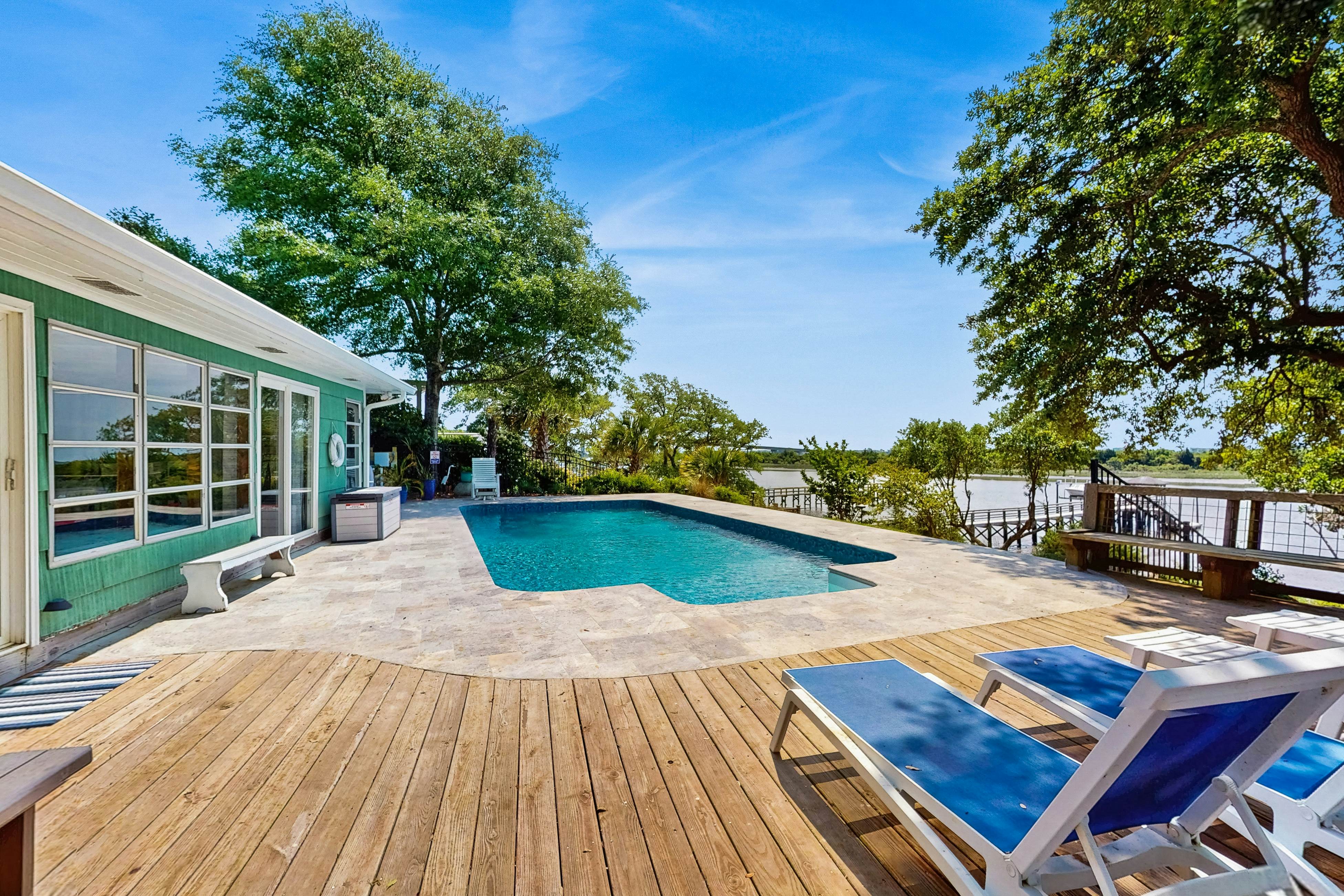 SB69 Waterfront Getaway