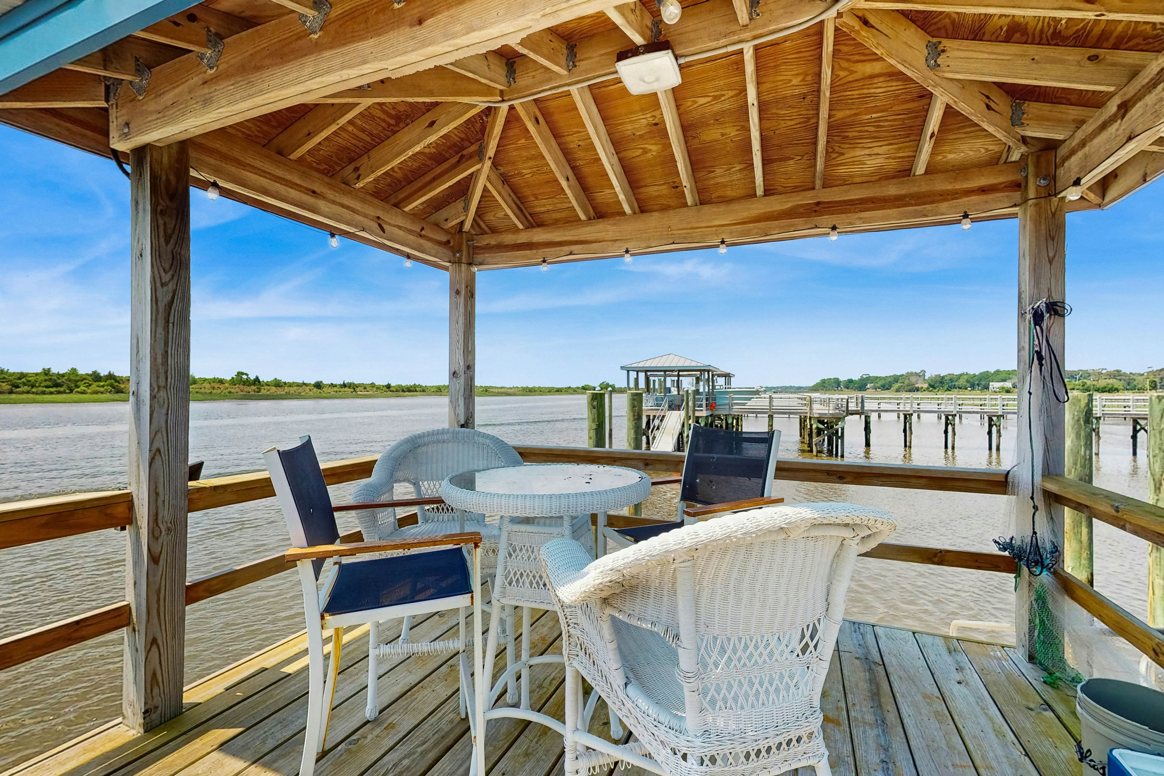 SB69 Waterfront Getaway