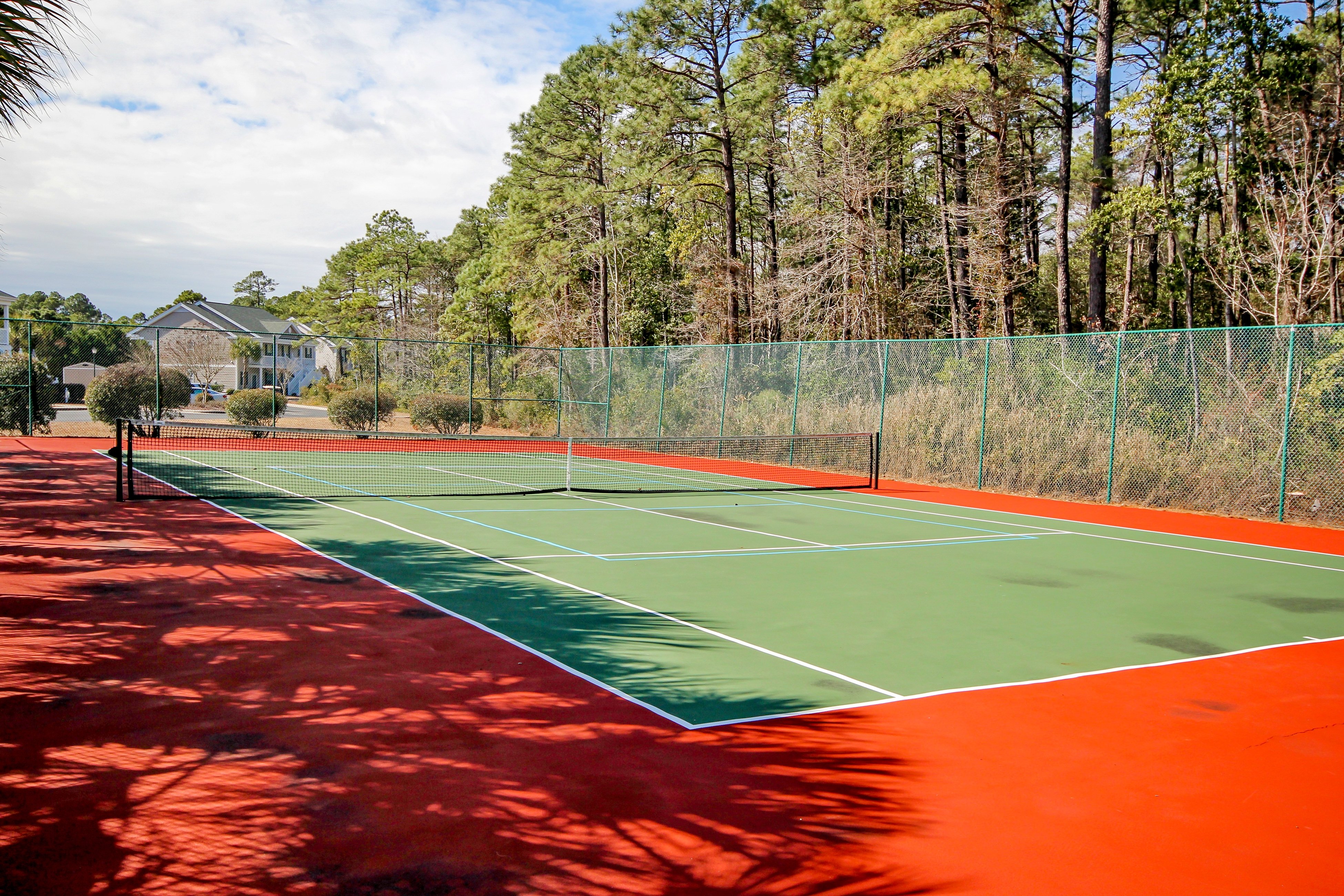 Waterfront condo with pool, tennis, bikes & lagoon/golf views - near the beach