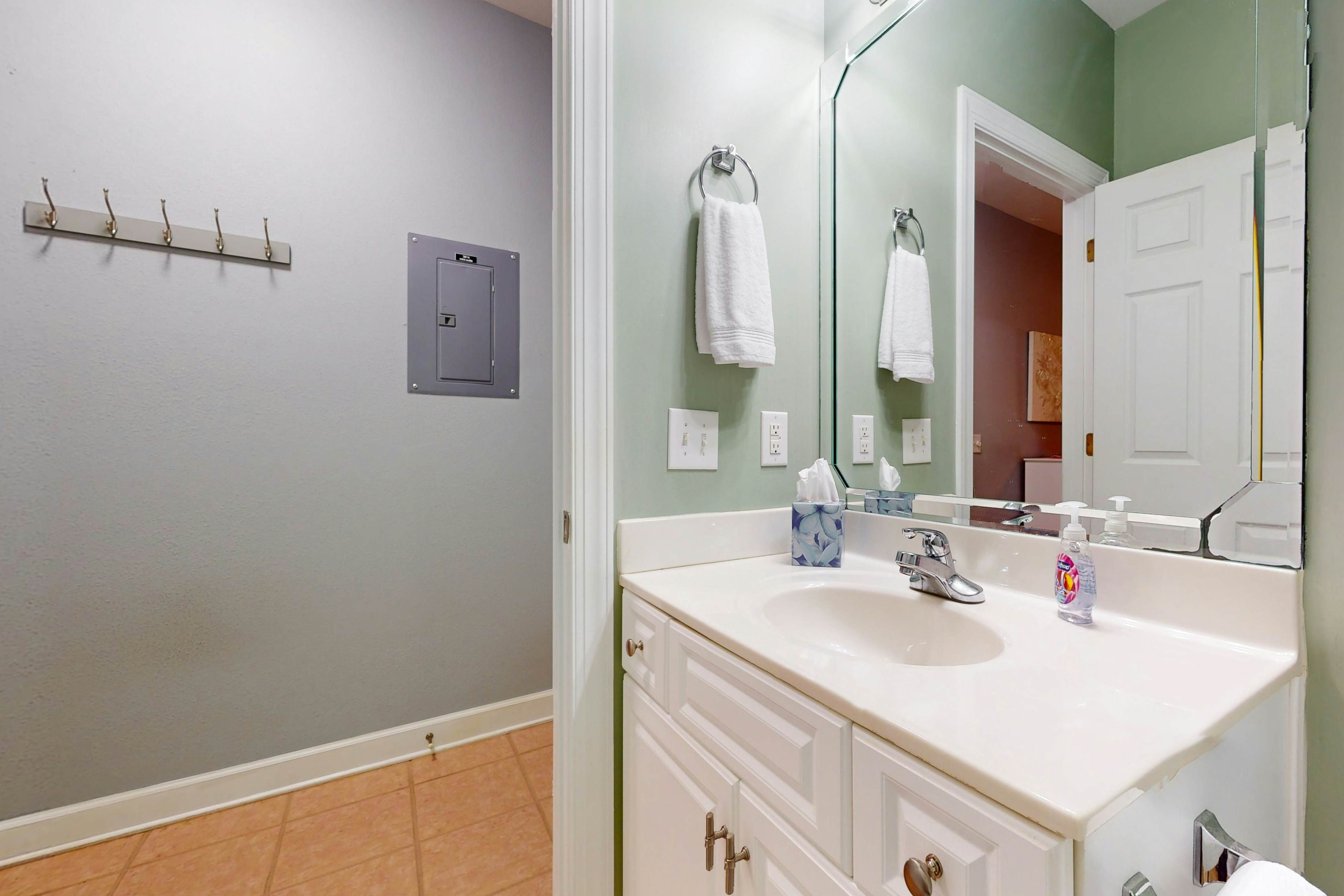 SB72 Sea Trail Golf-Beach Condo