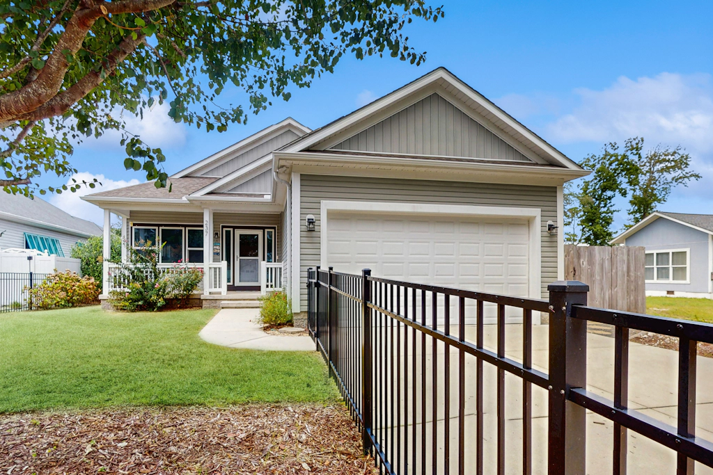 OAI124 Casey's Place