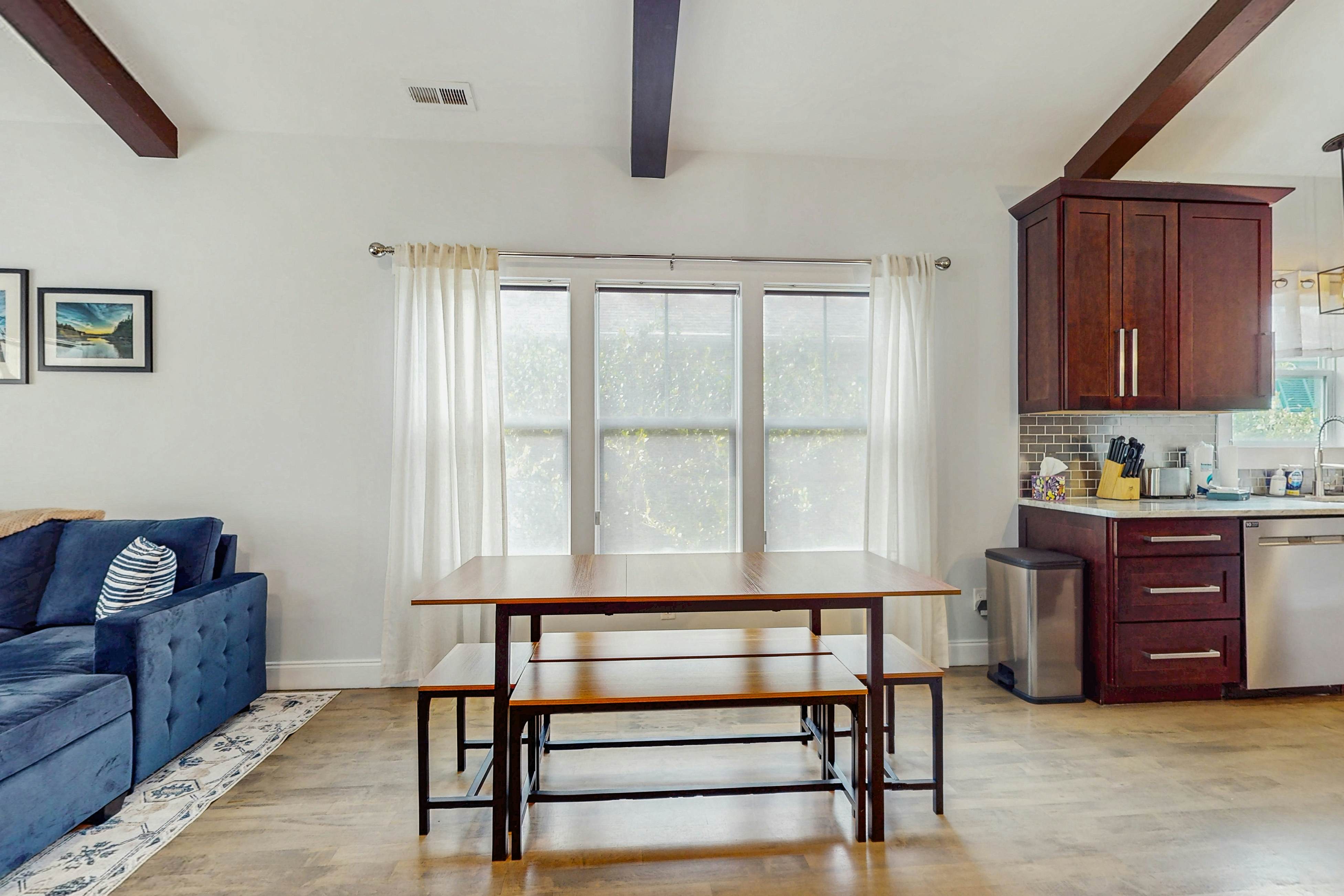 OAI124 Casey's Place