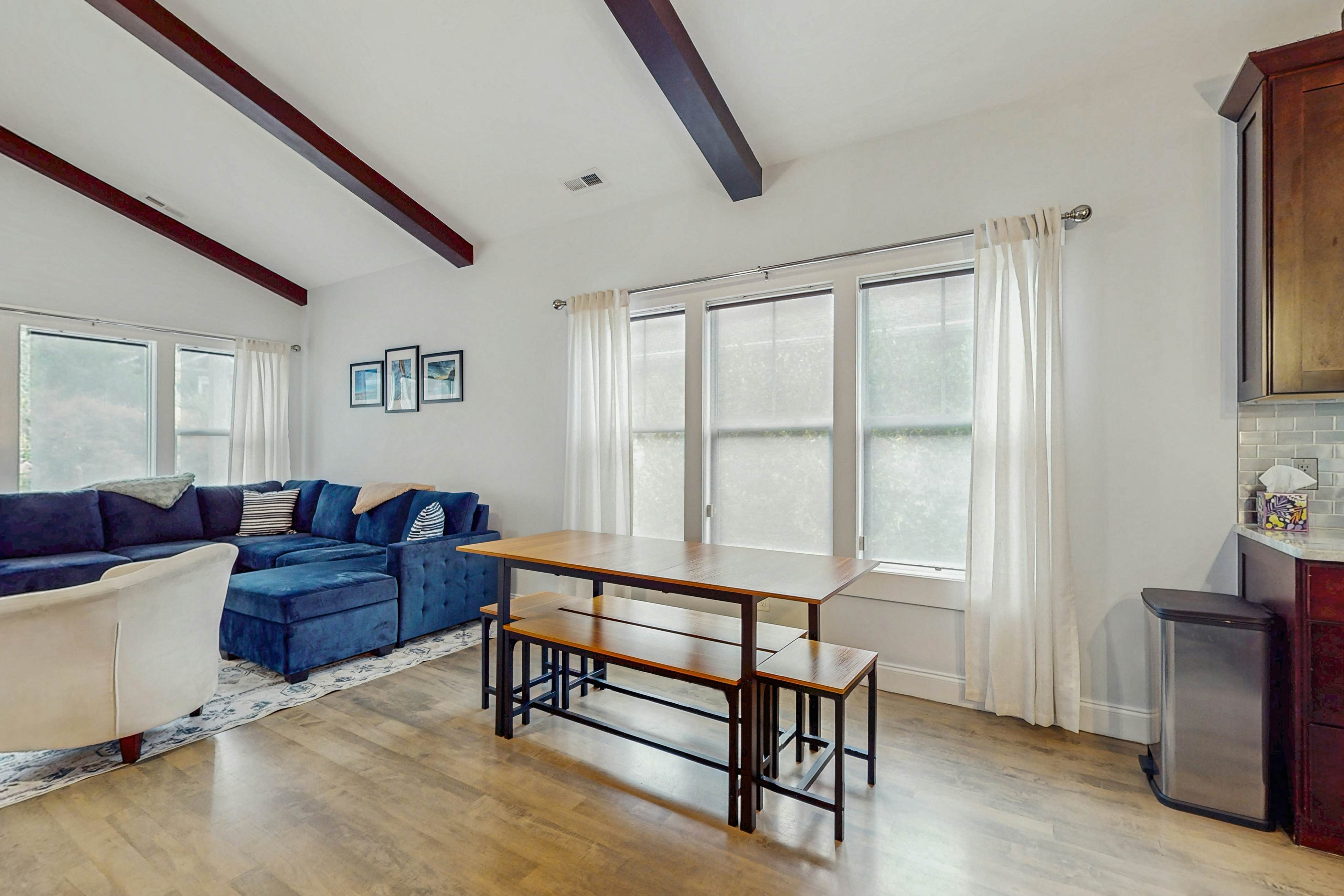 OAI124 Casey's Place