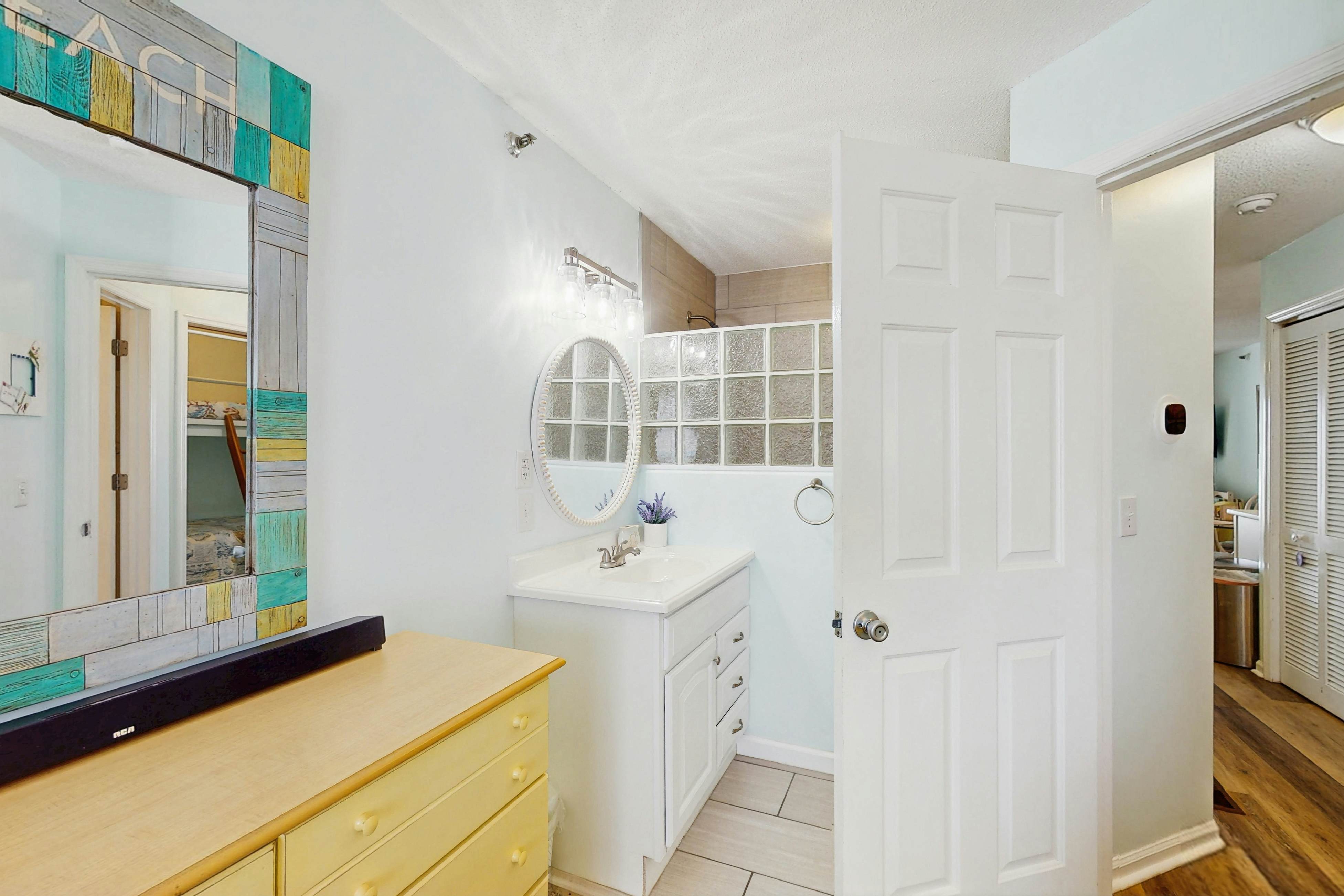 OIB88 PierSide Paradise