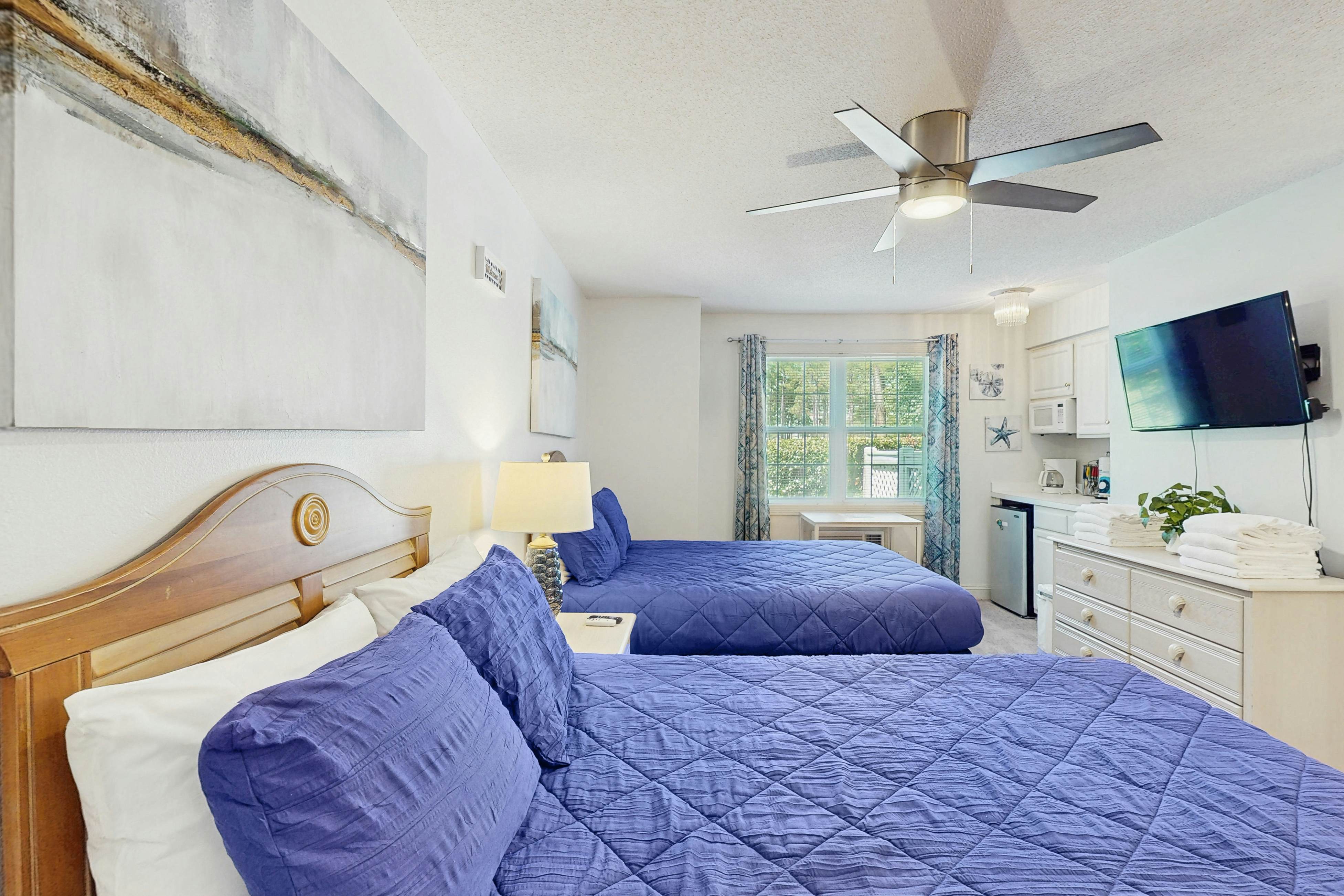 CAL19B Golfer's Oasis - Side B