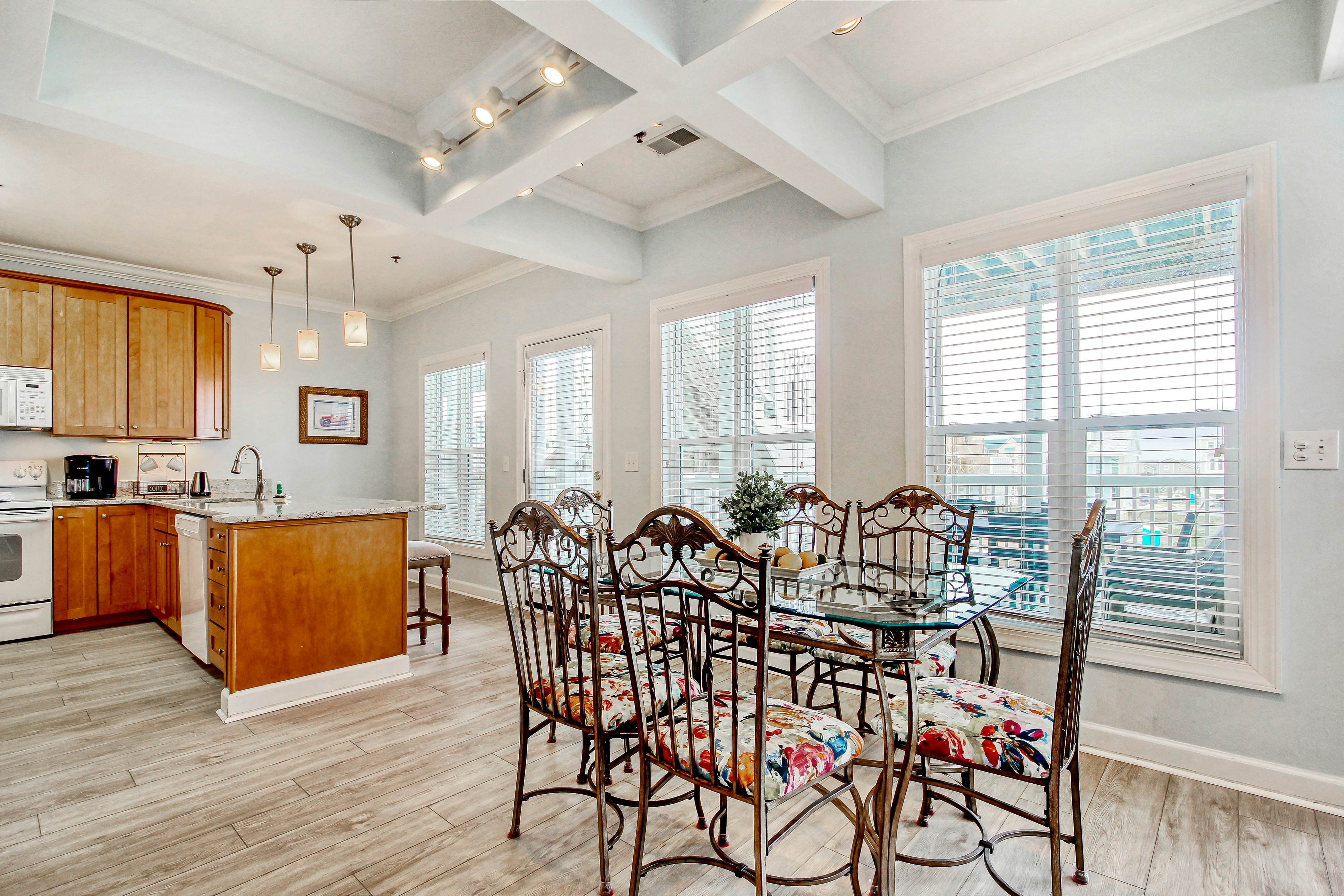 OIB02 West End Isle Retreat