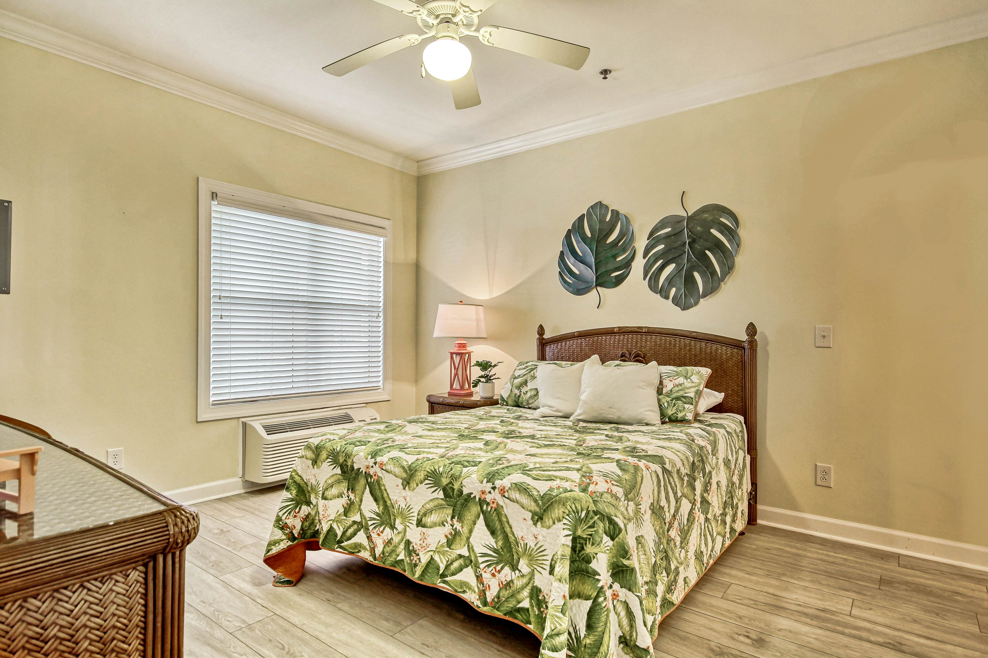 OIB02 West End Isle Retreat