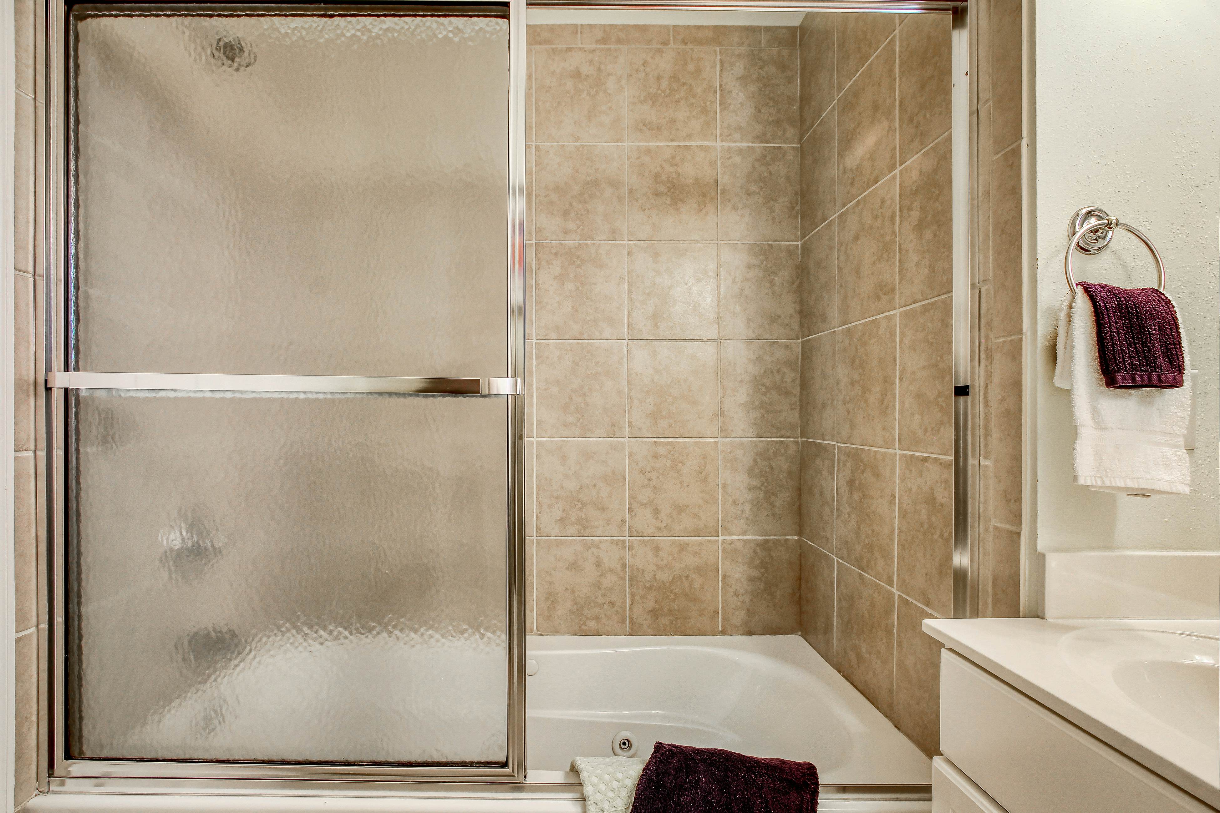 OIB02 West End Isle Retreat