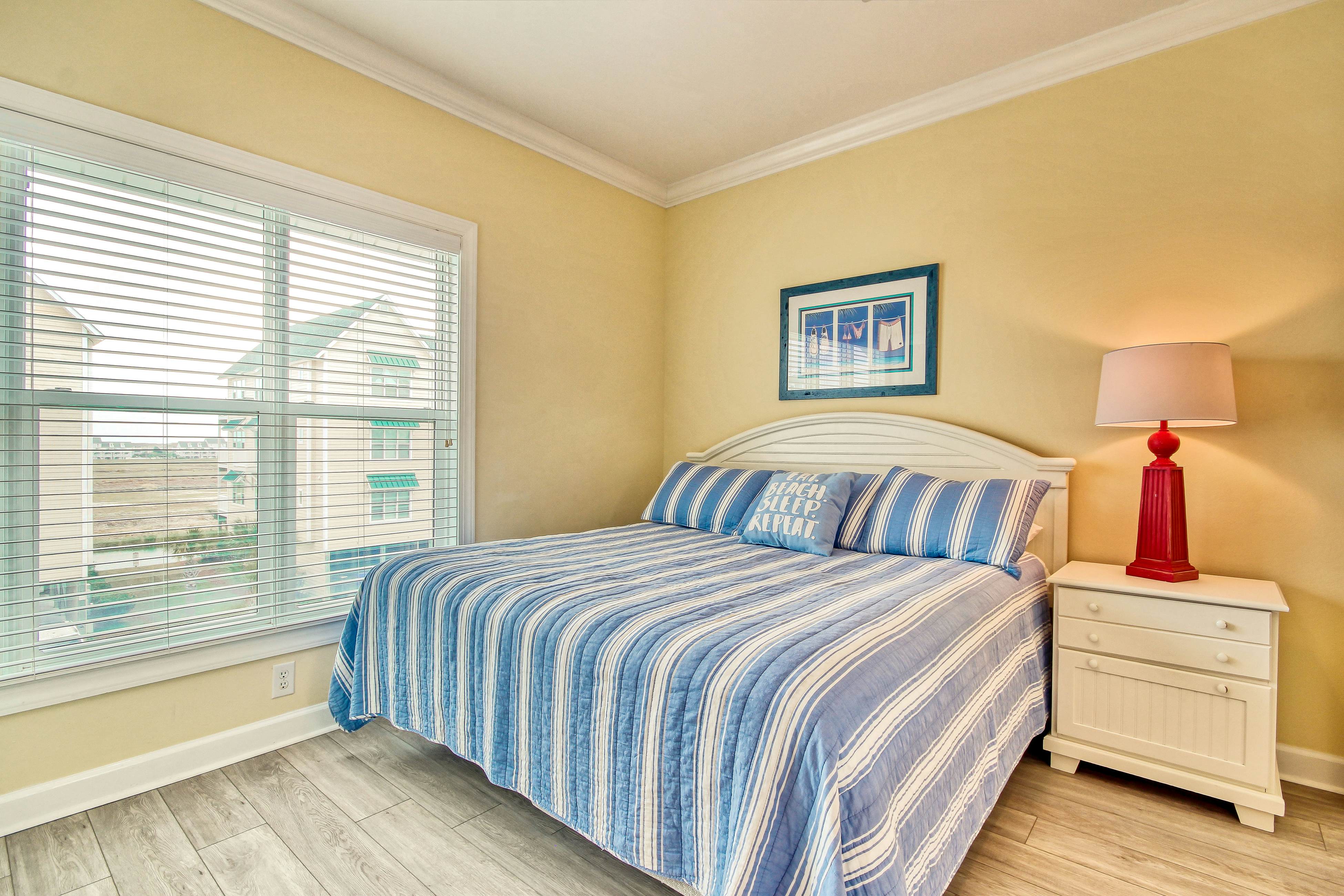 OIB02 West End Isle Retreat