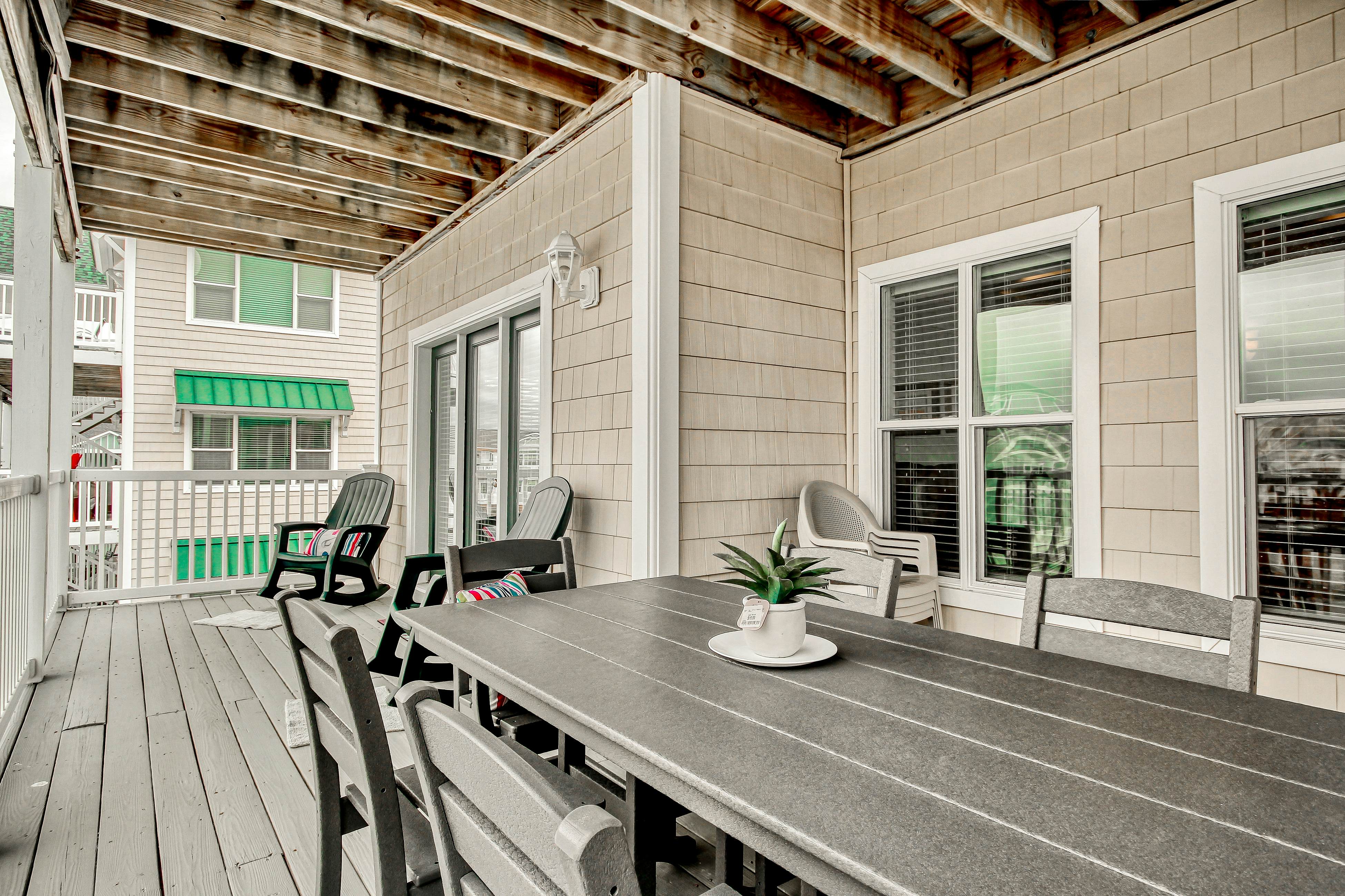 OIB02 West End Isle Retreat