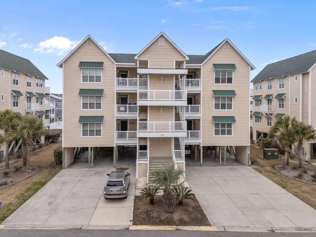 OIB02 West End Isle Retreat