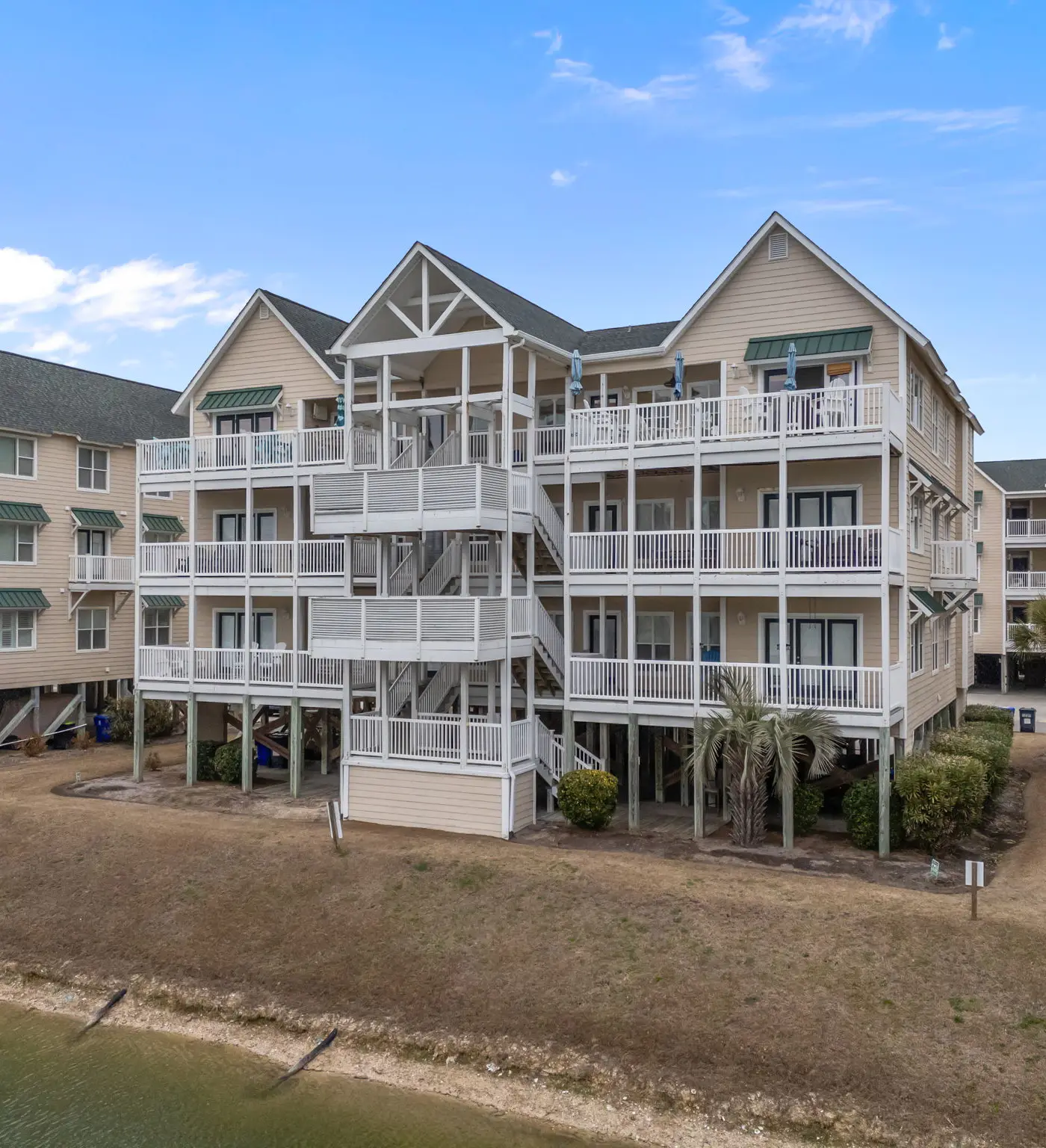 OIB02 West End Isle Retreat