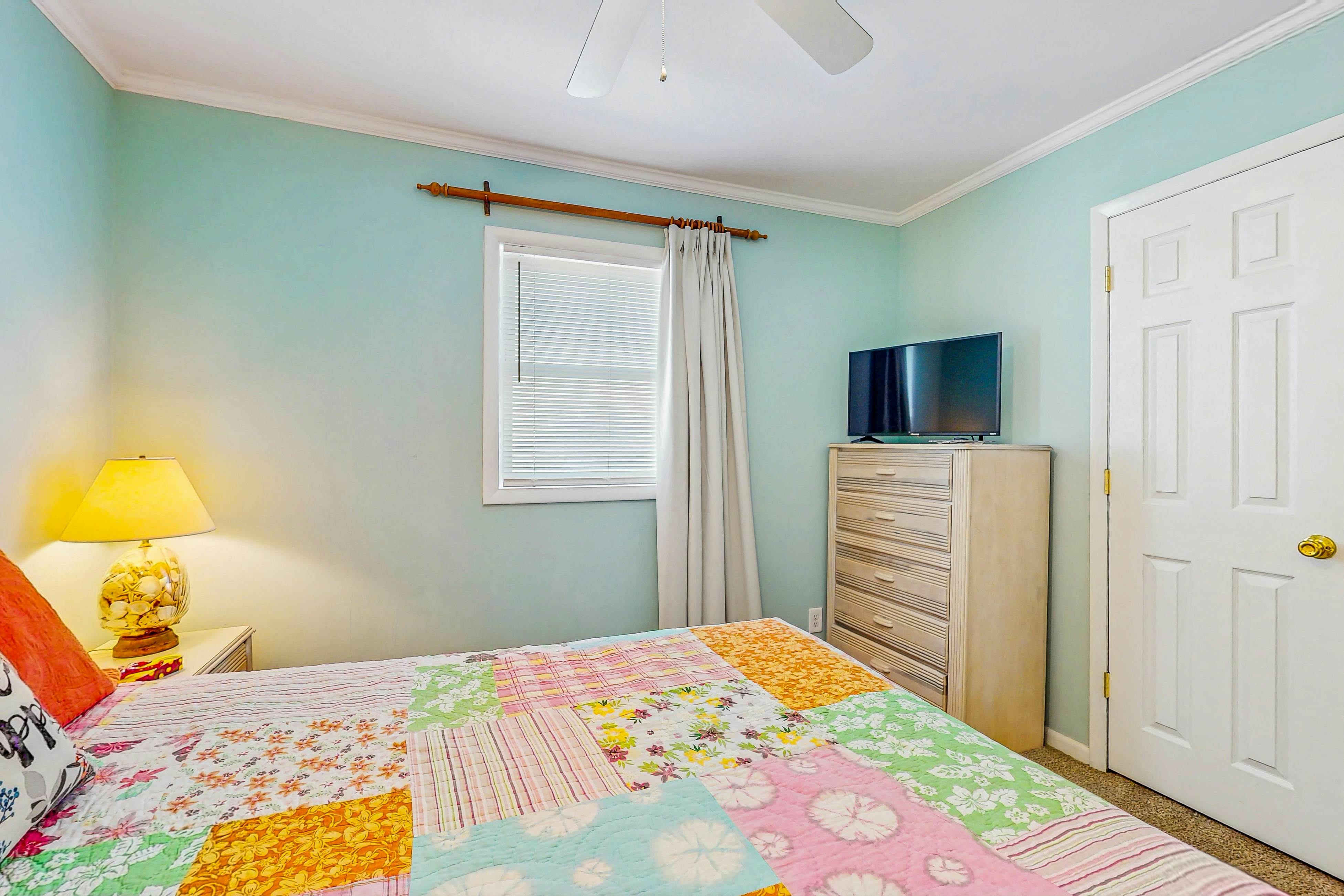 HB05 Silver Linings East & West