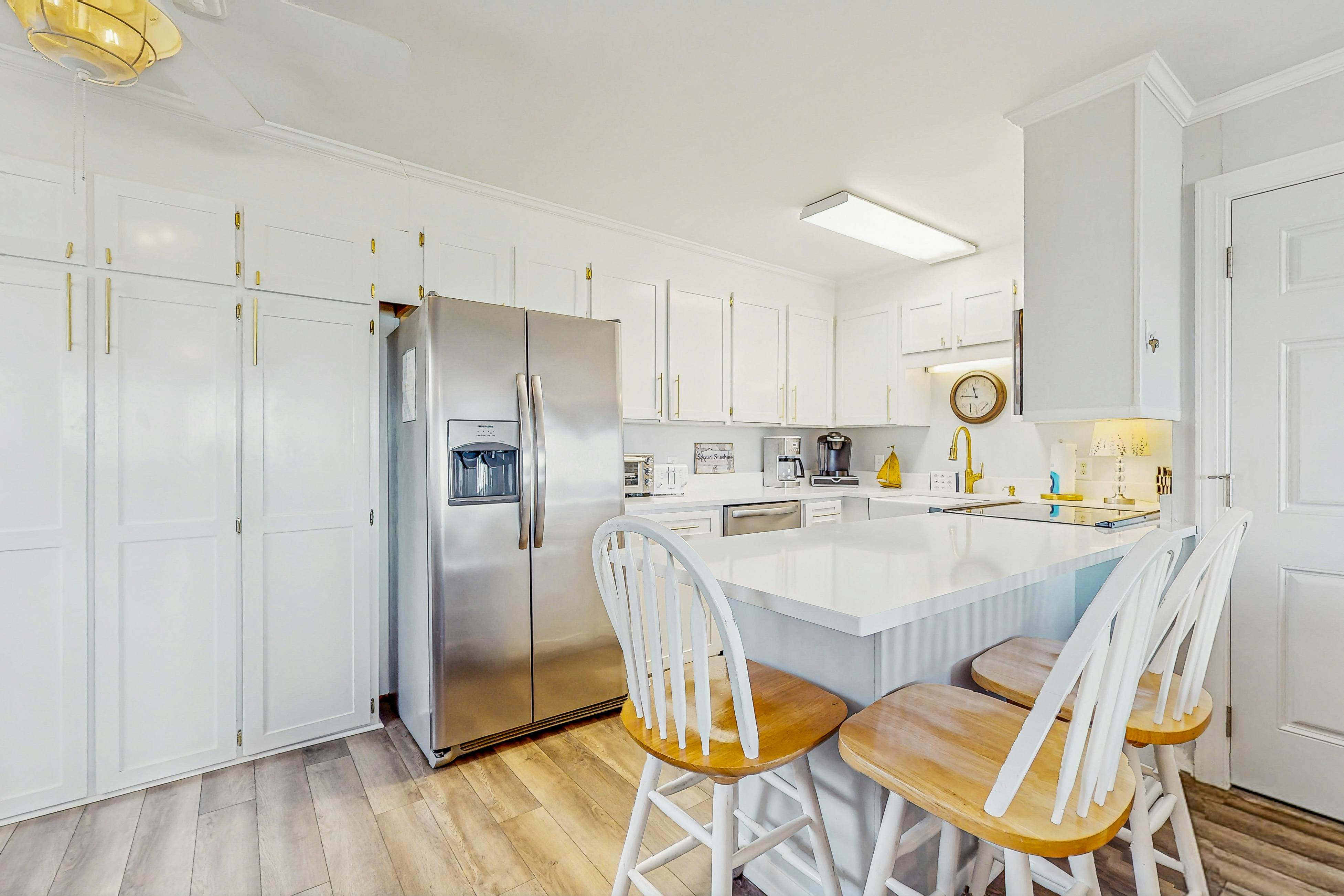 HB05 Silver Linings East & West