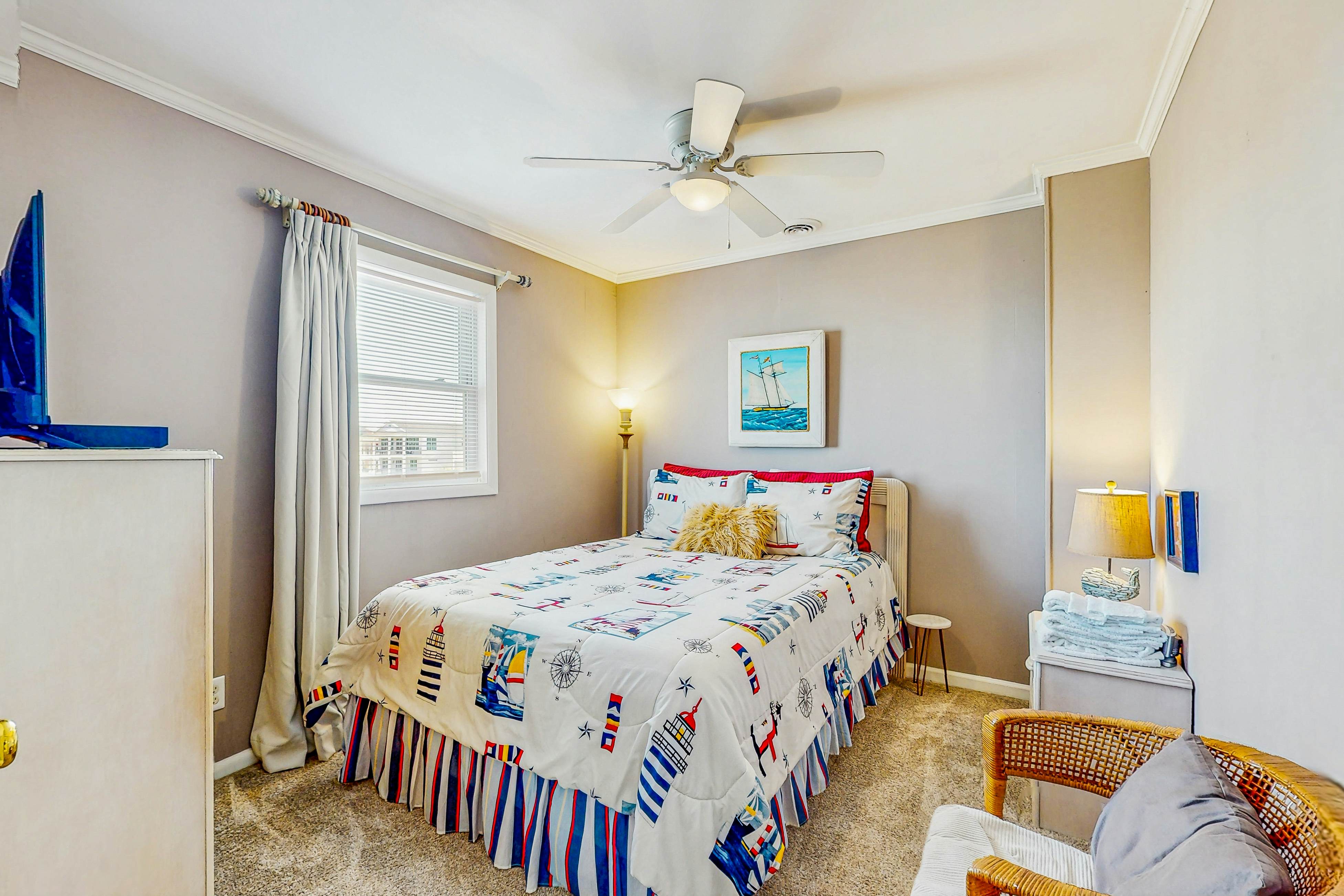 HB05 Silver Linings East & West