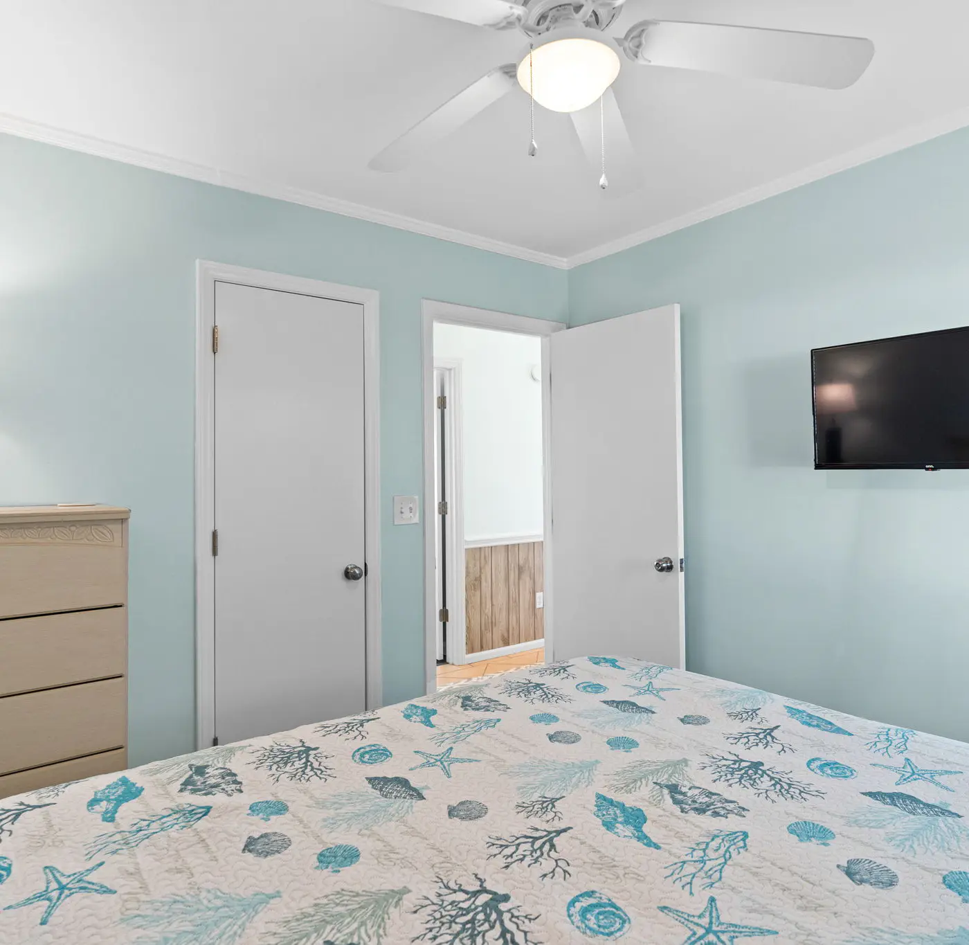HB23 Barefeet Retreat