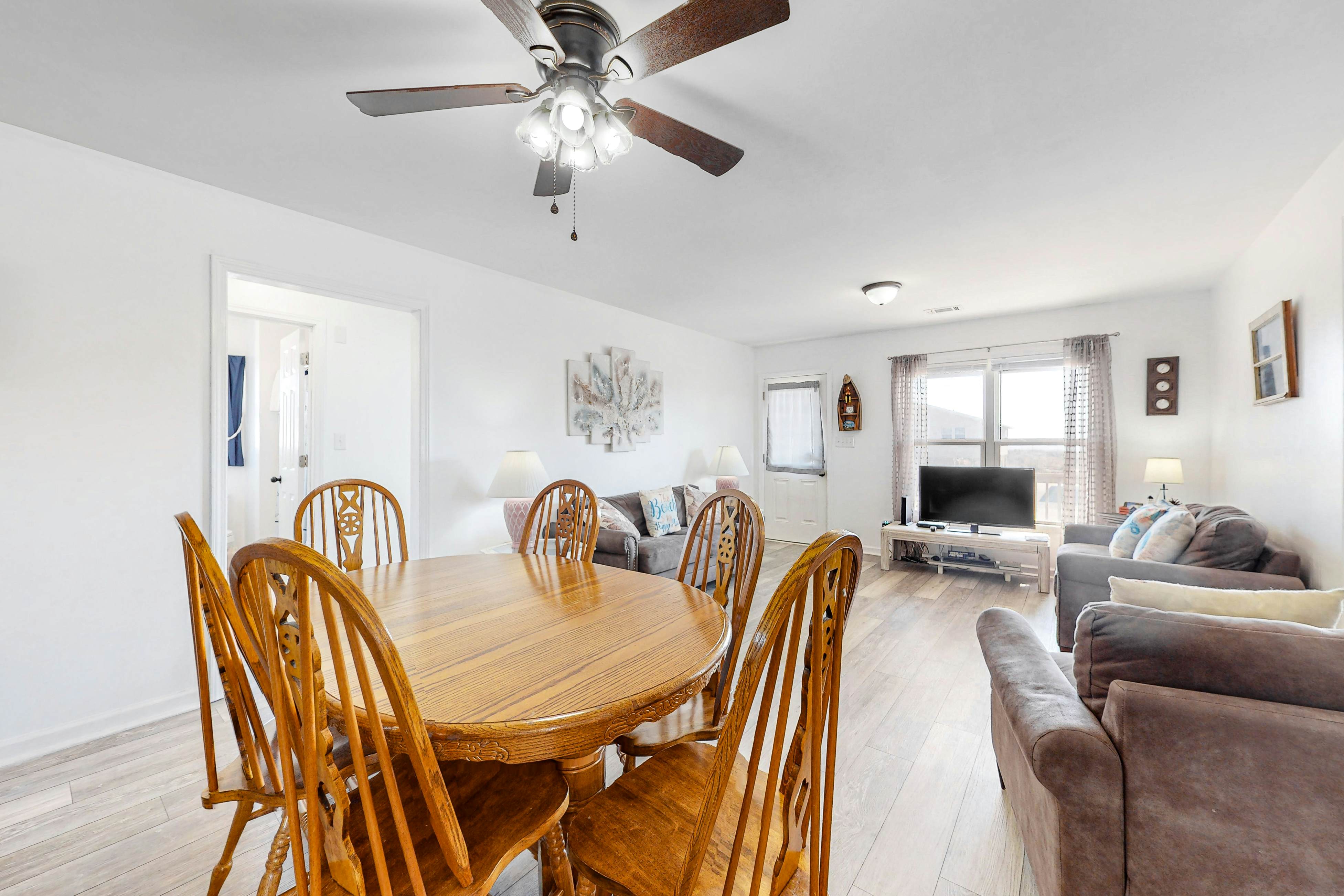 HB58 Casper's Hideaway