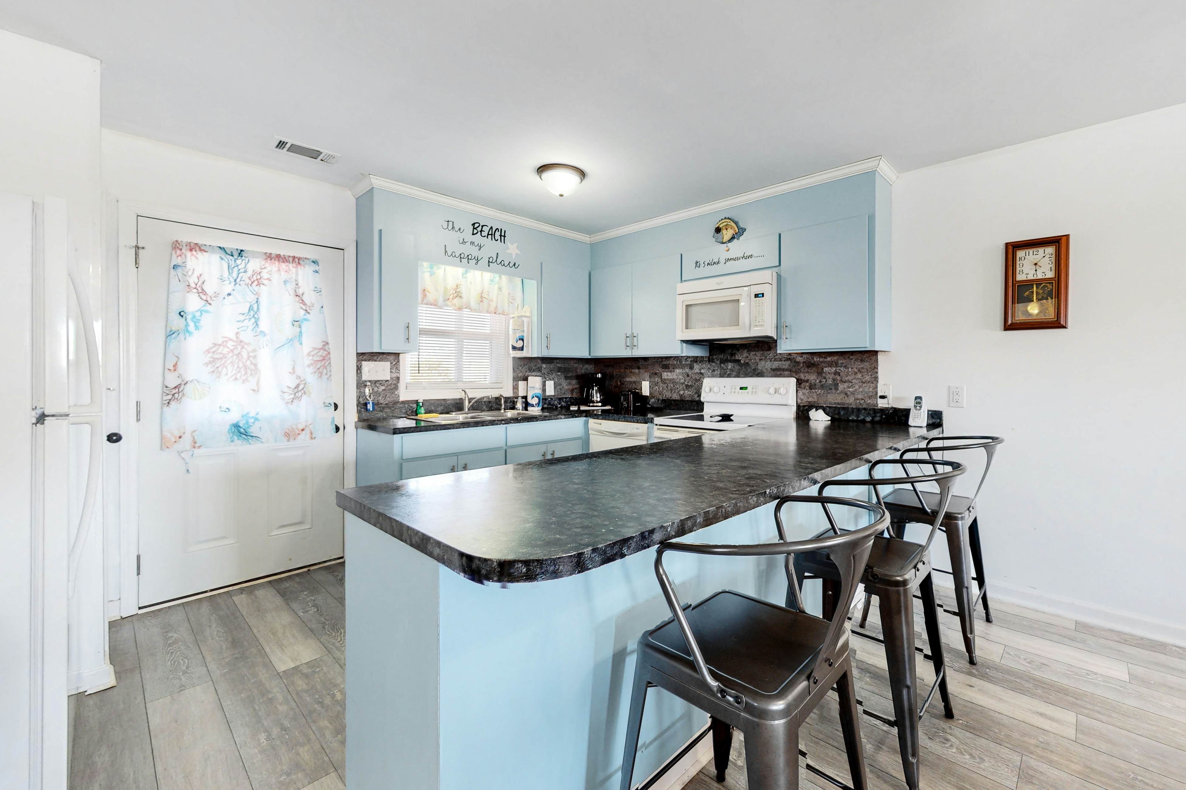 HB58 Casper's Hideaway