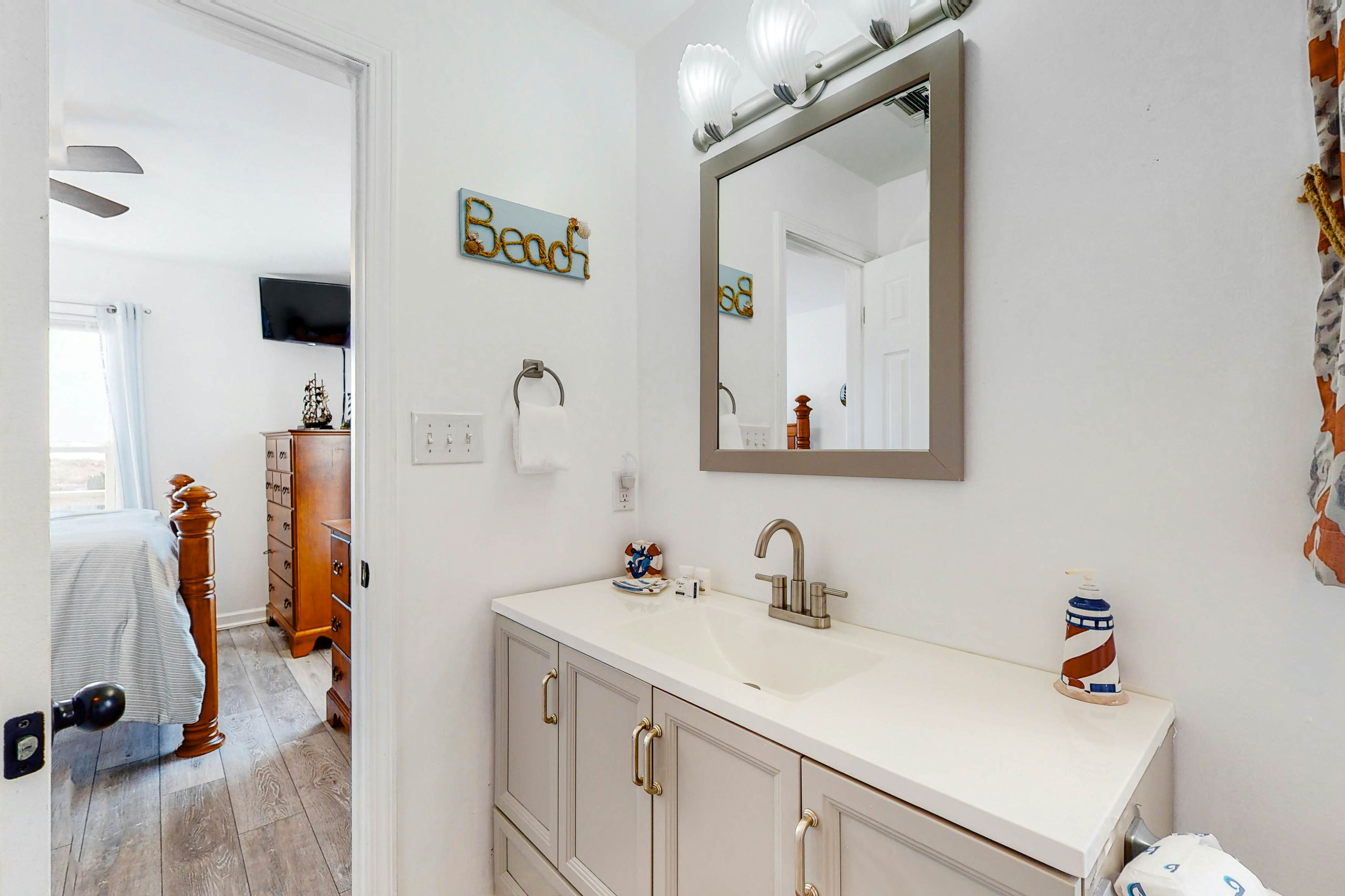 HB58 Casper's Hideaway