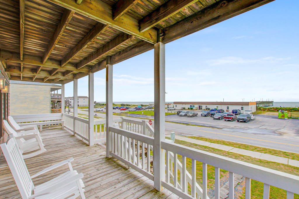 Shiloh by the Sea: Ocean-View Home with Easy Beach Access, WiFi & Central AC