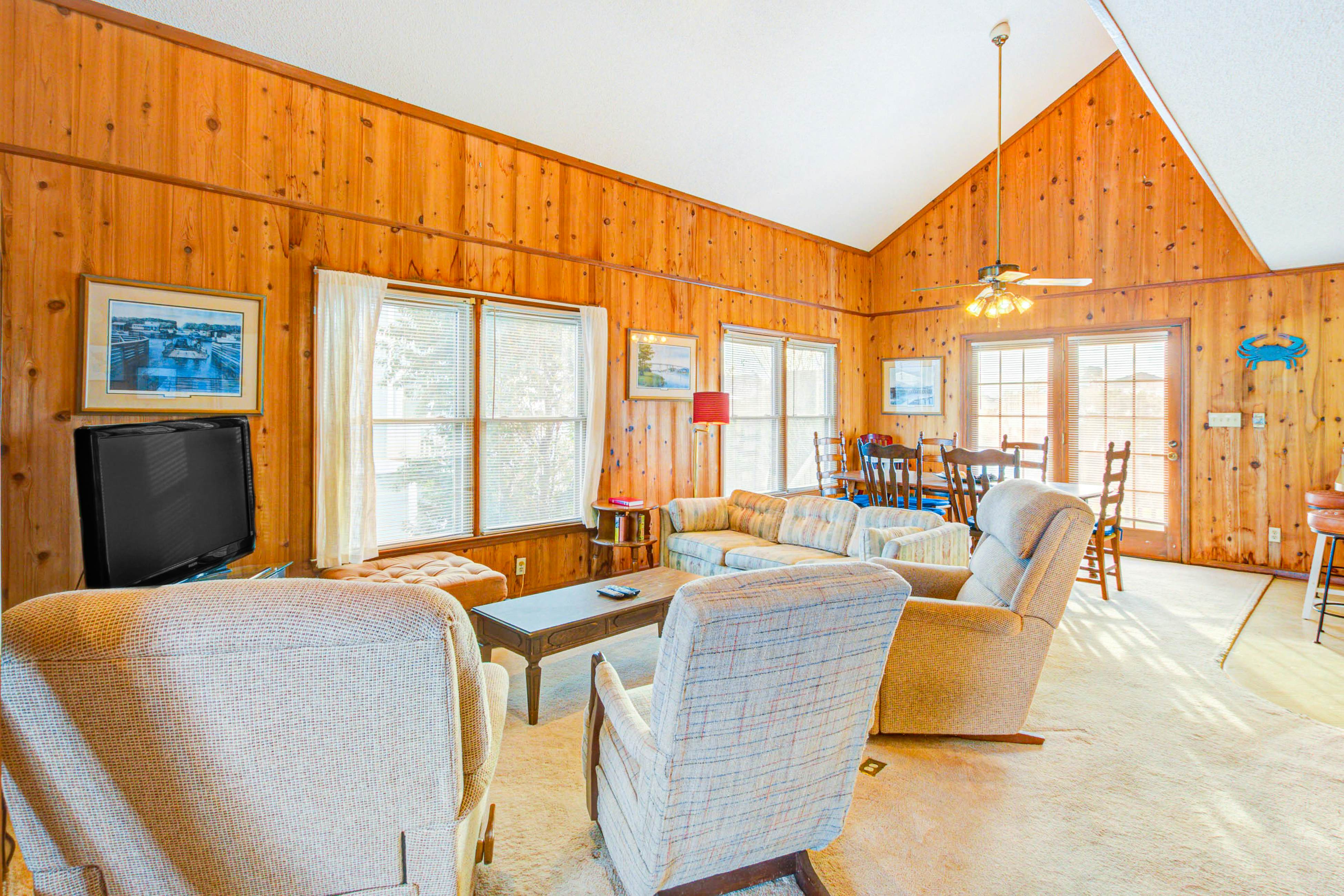 HB197 The Owen-ly Place to Be