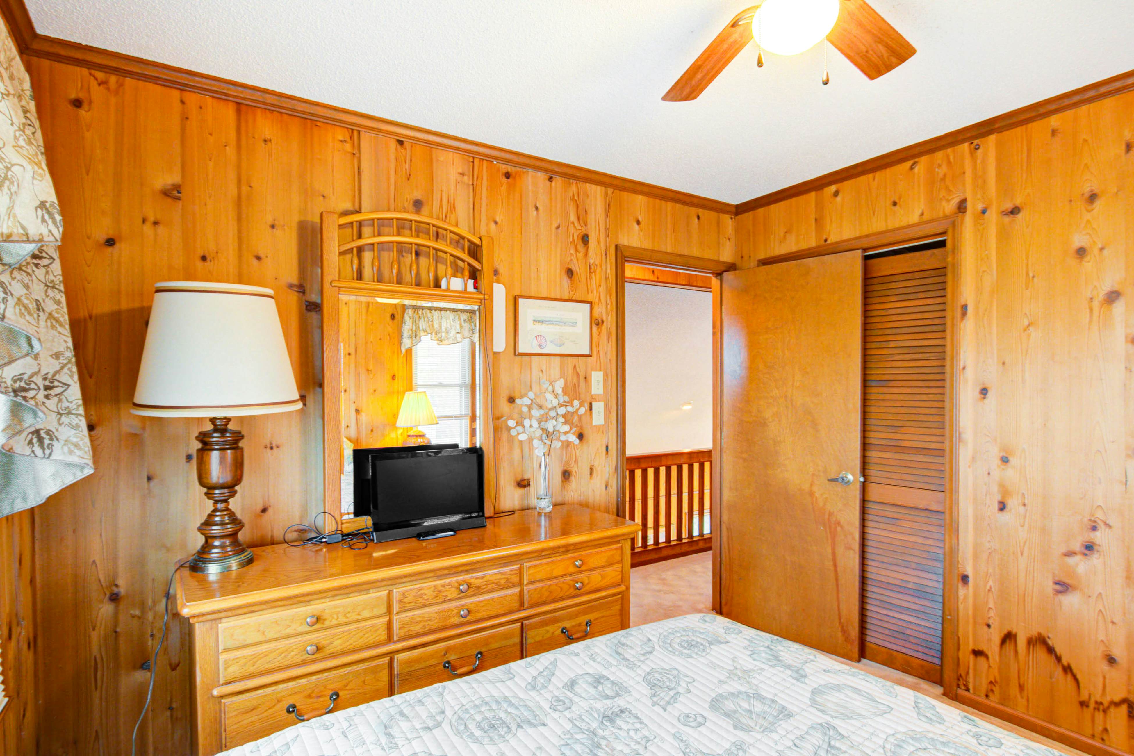 HB197 The Owen-ly Place to Be