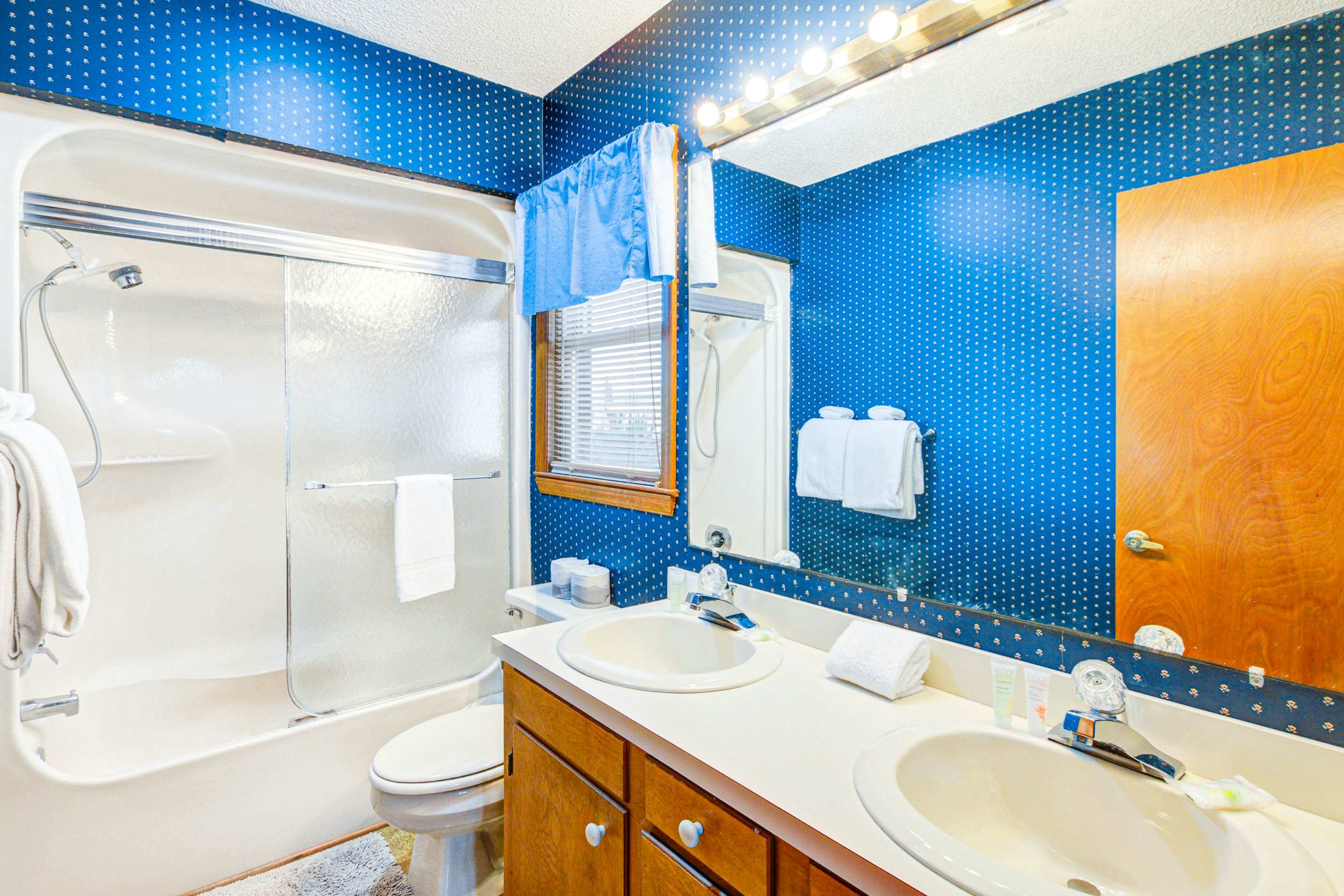 HB197 The Owen-ly Place to Be