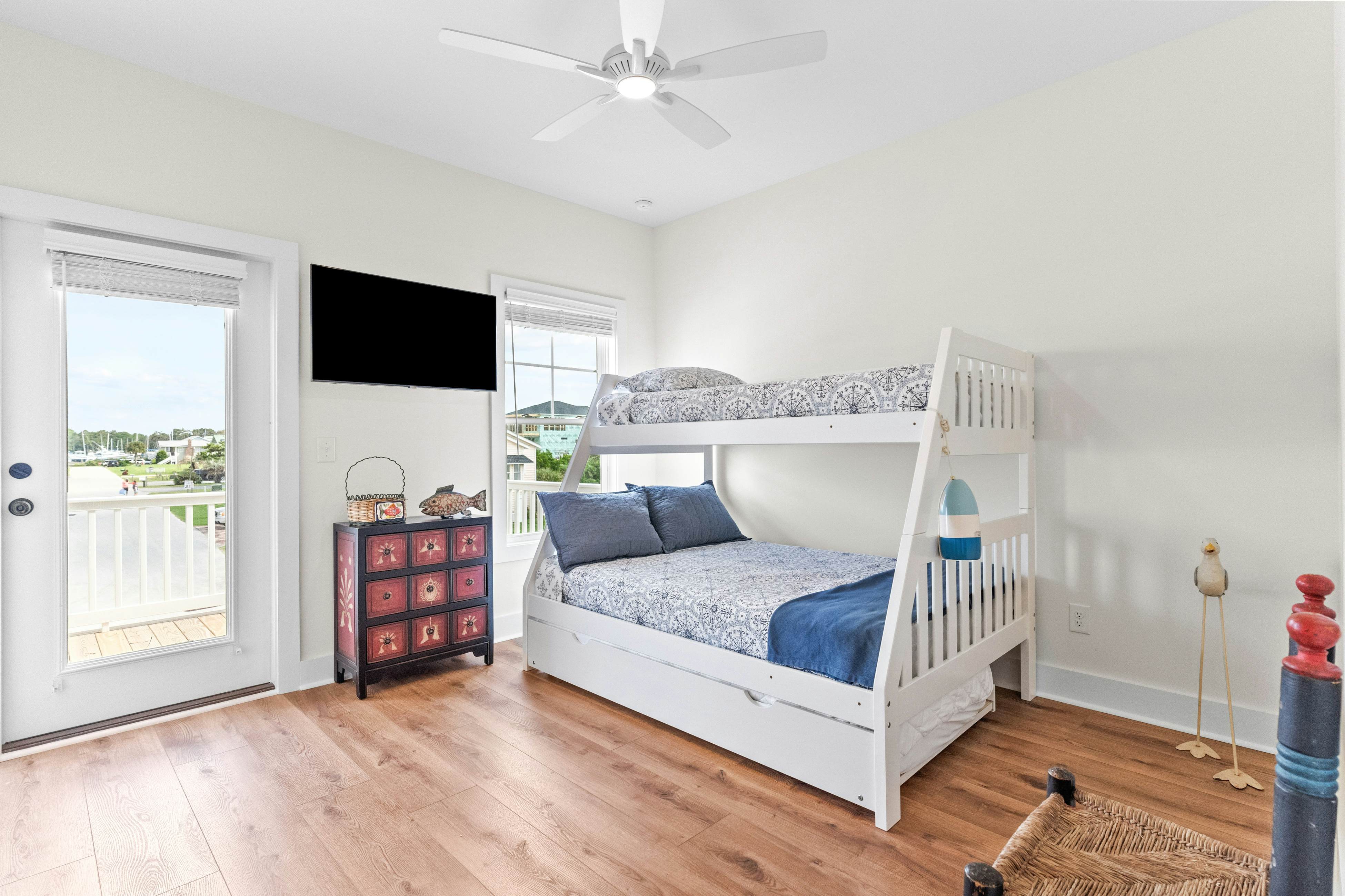 HB200 Thomas Cottage