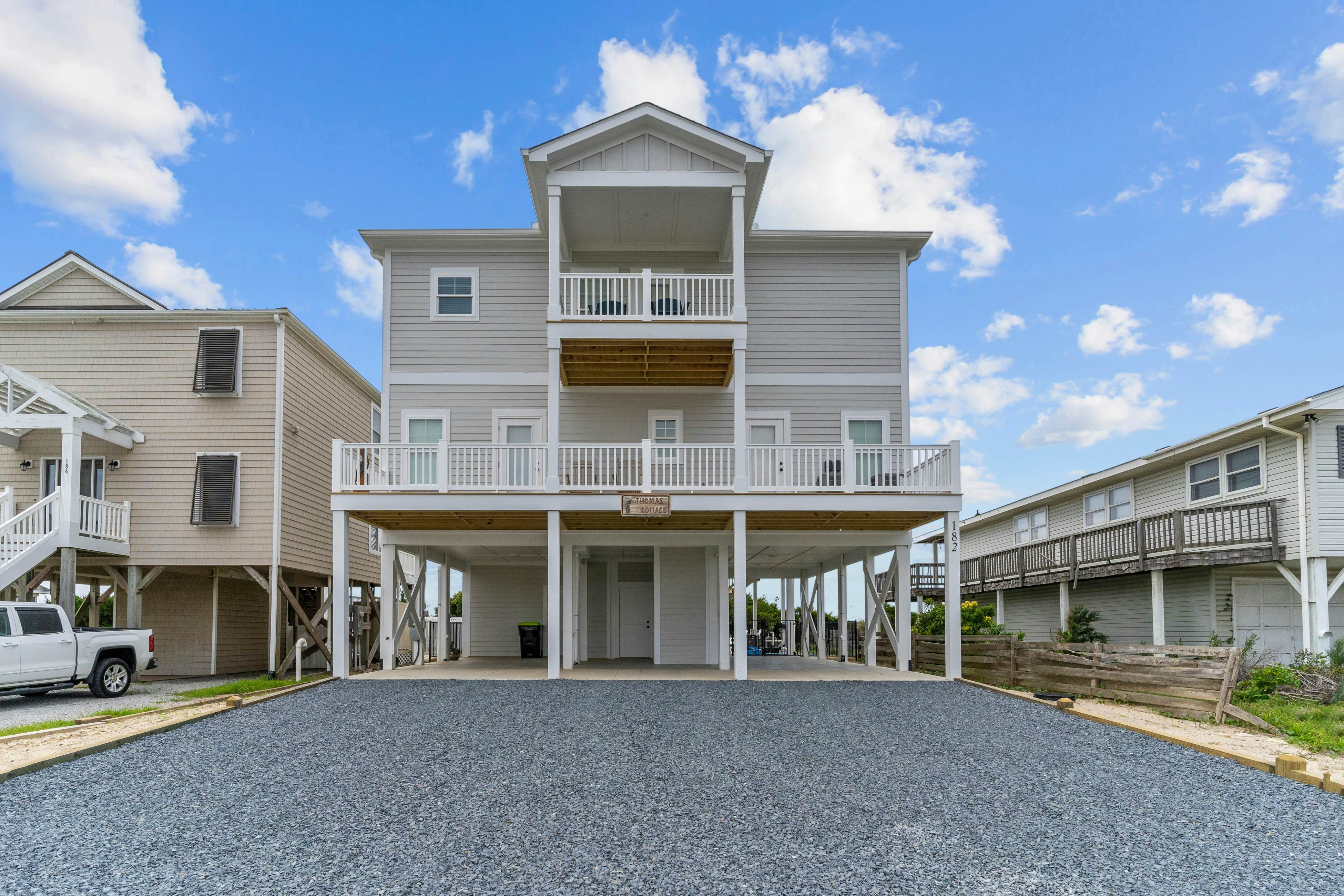 HB200 Thomas Cottage