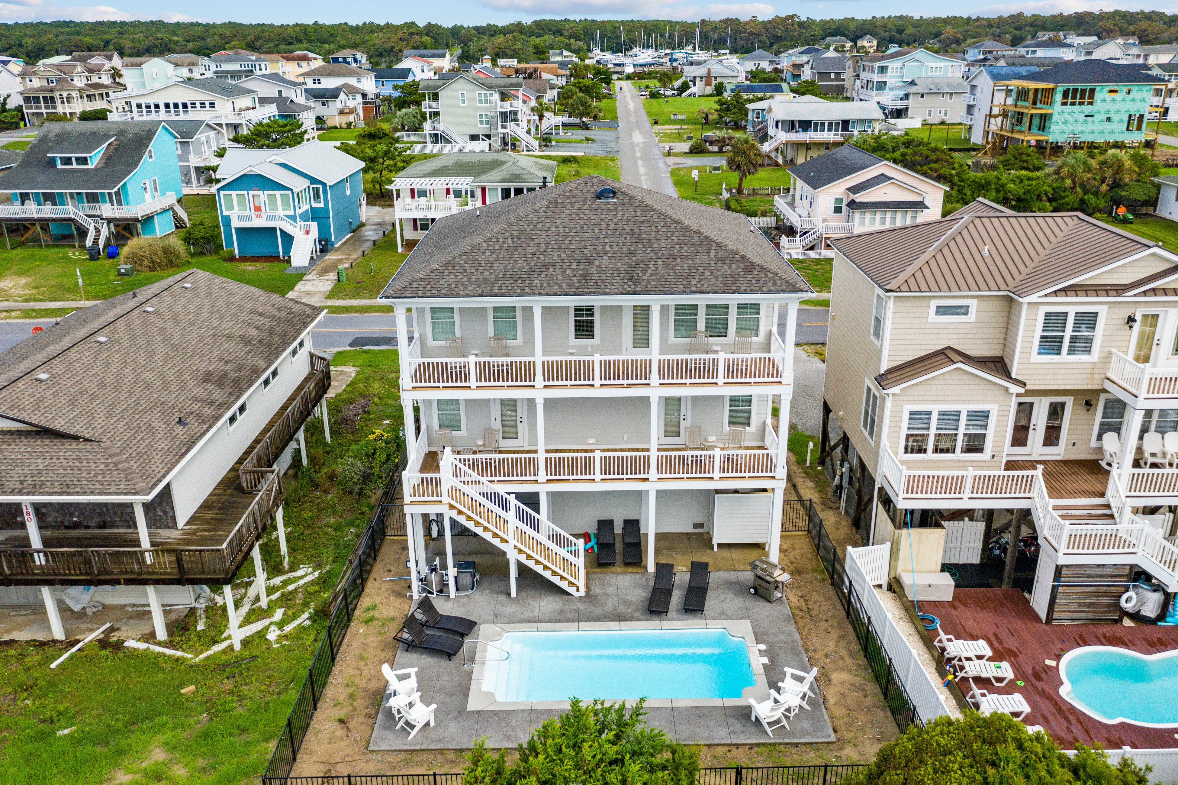 HB200 Thomas Cottage