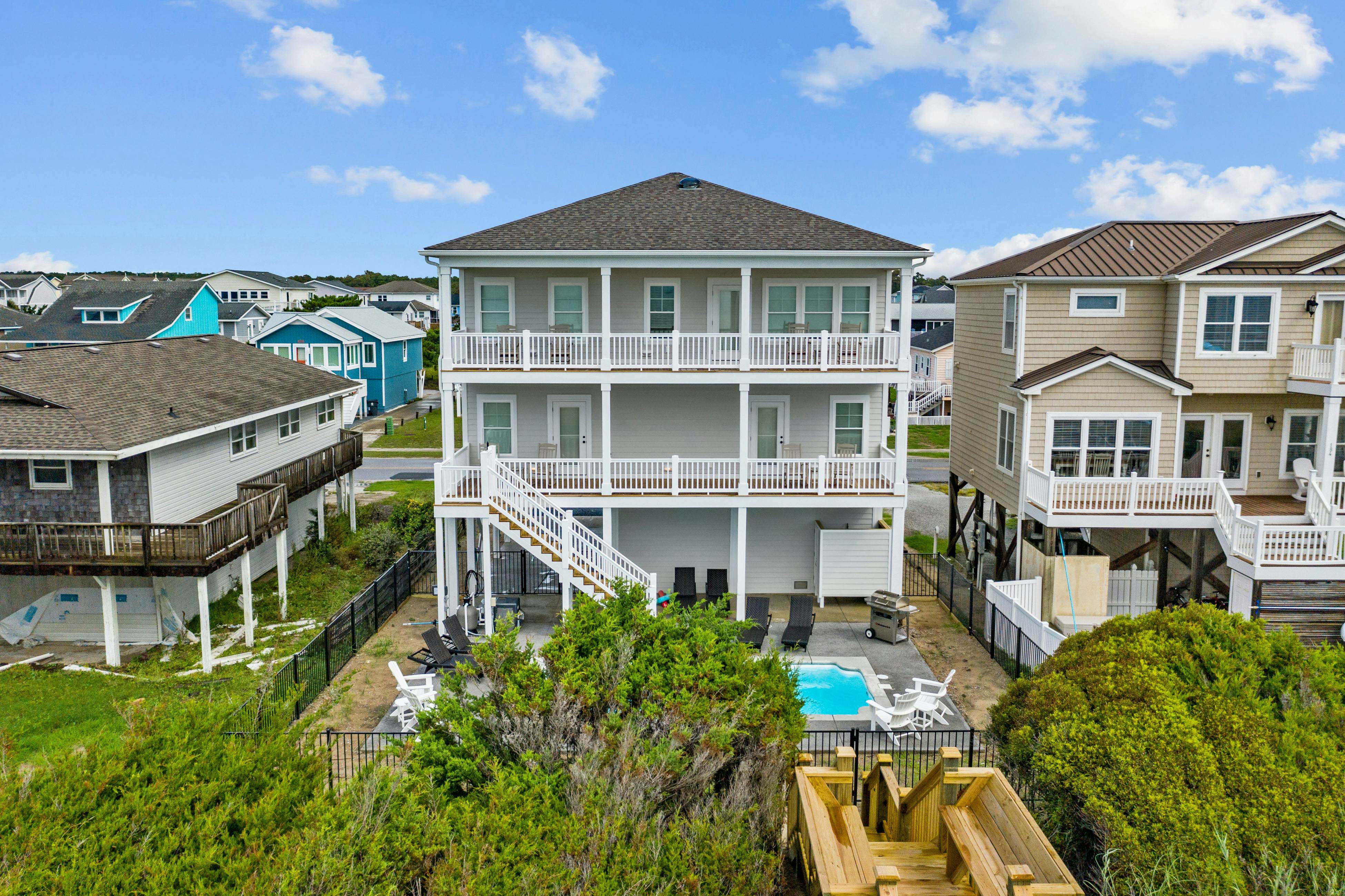 HB200 Thomas Cottage