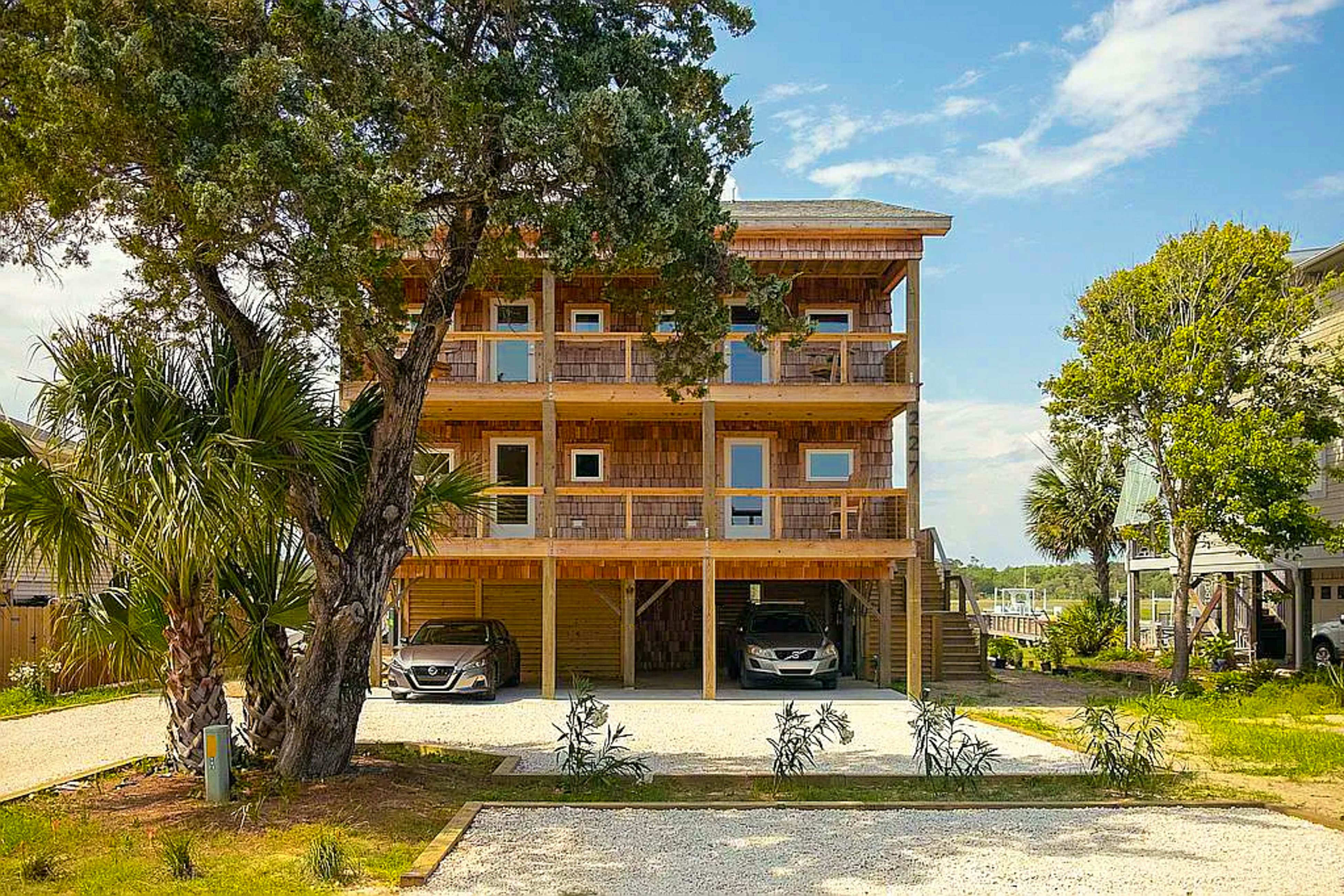 HB258 Intracoastal Indulgence