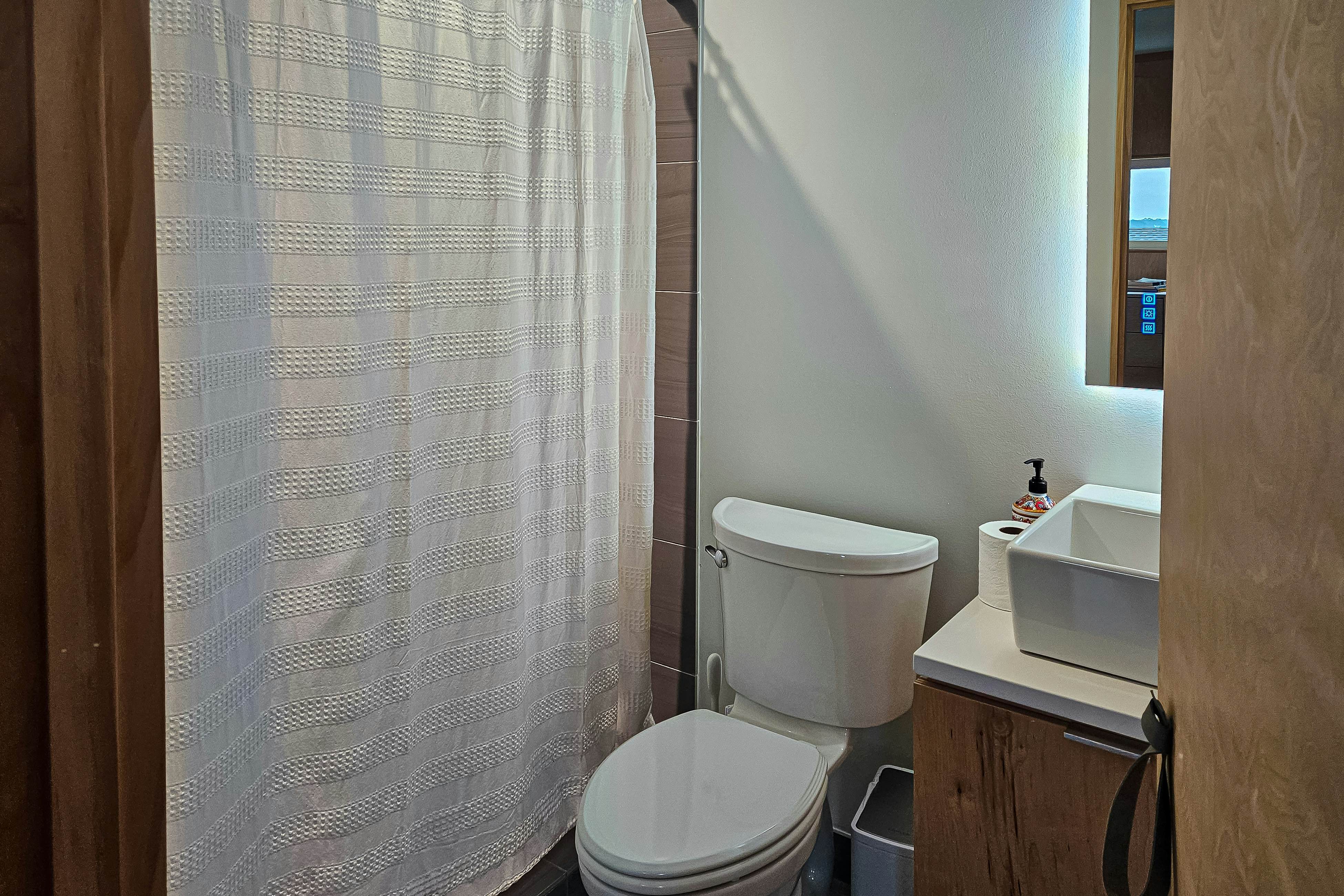 HB258 Intracoastal Indulgence