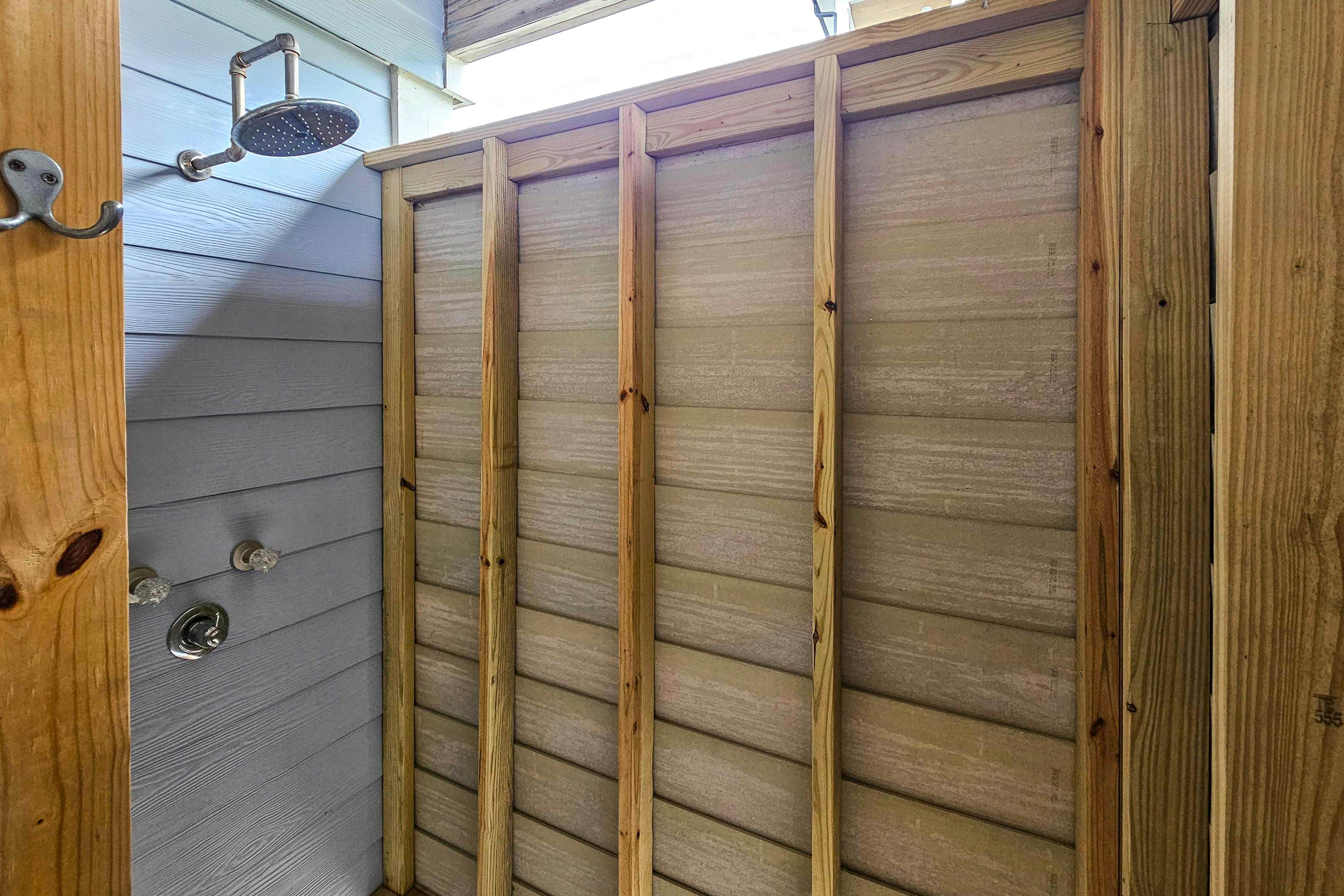 HB261 Rosie's Rendezvous