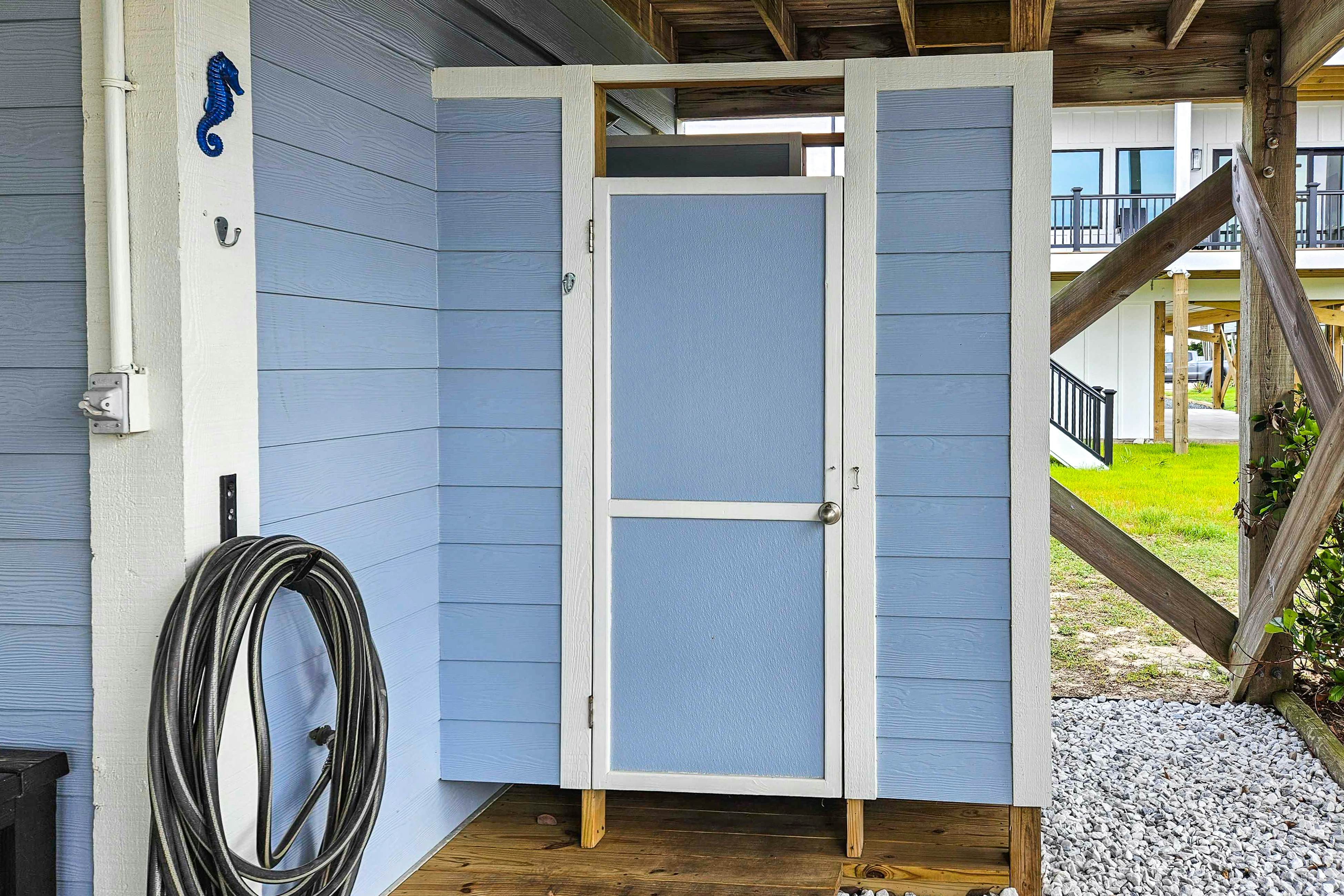 HB261 Rosie's Rendezvous