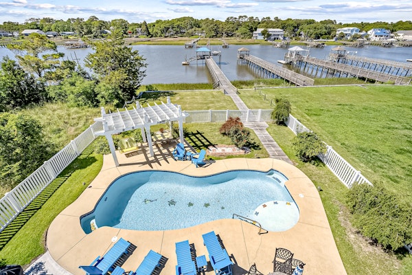 Waterfront house with panoramic sound views, private pool, jetted tub, & decks